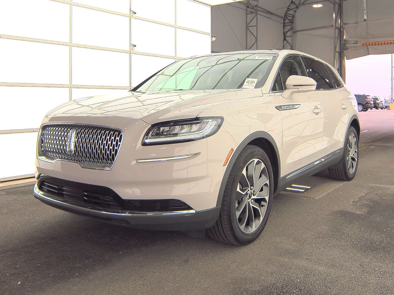 2022 Lincoln Nautilus Reserve AWD