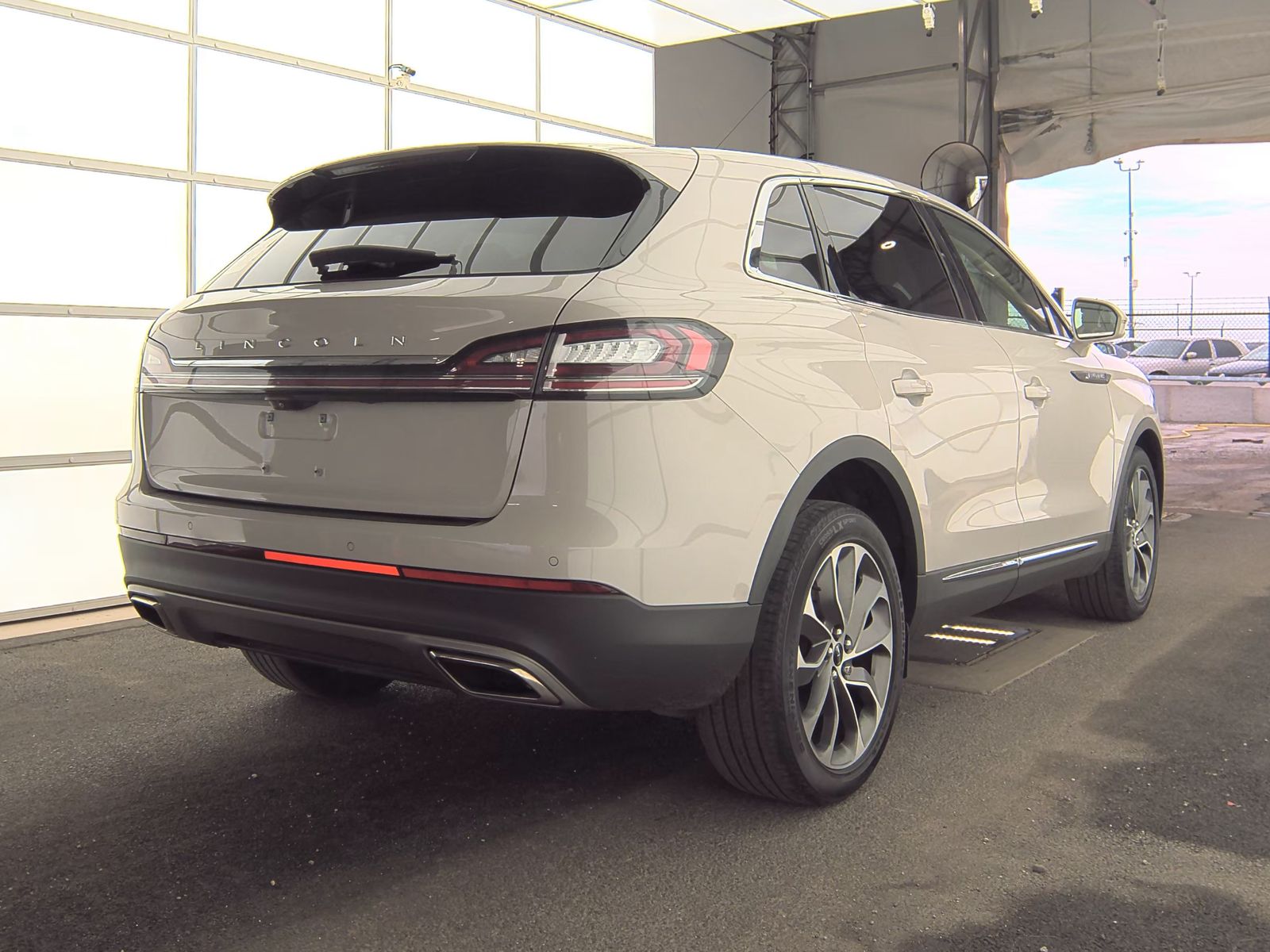 2022 Lincoln Nautilus Reserve AWD