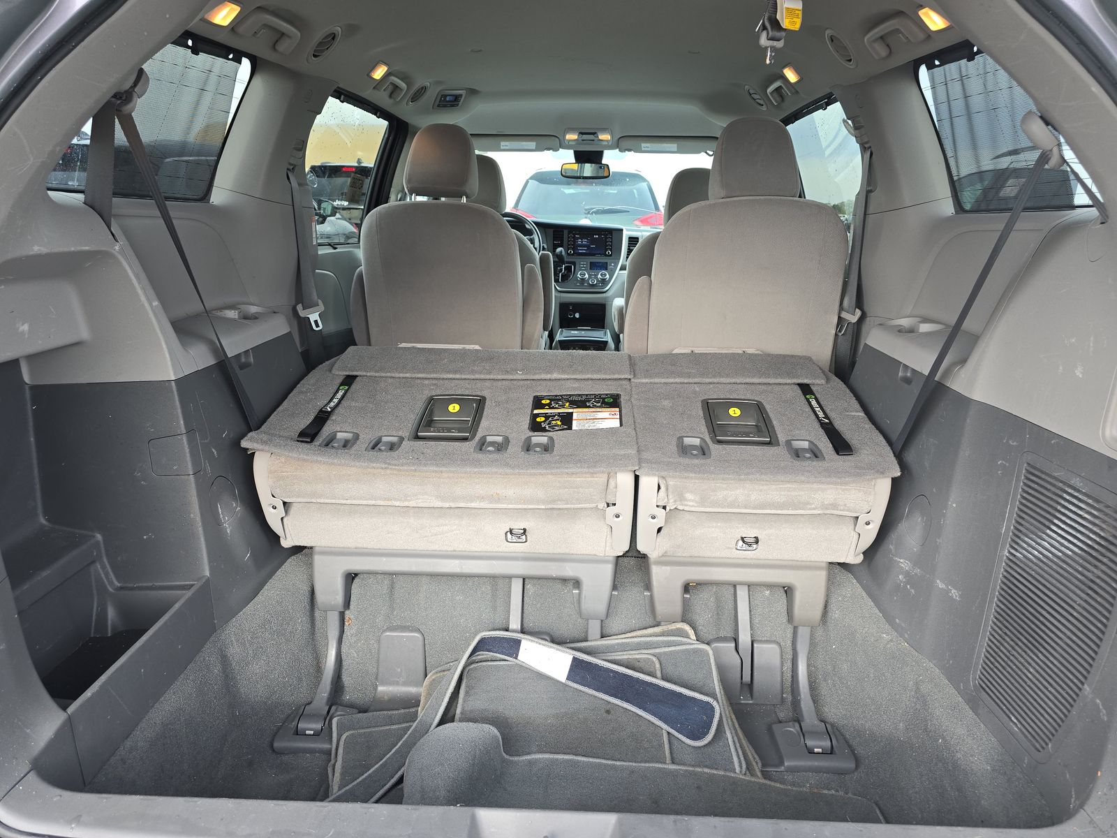 2020 Toyota Sienna LE AWD