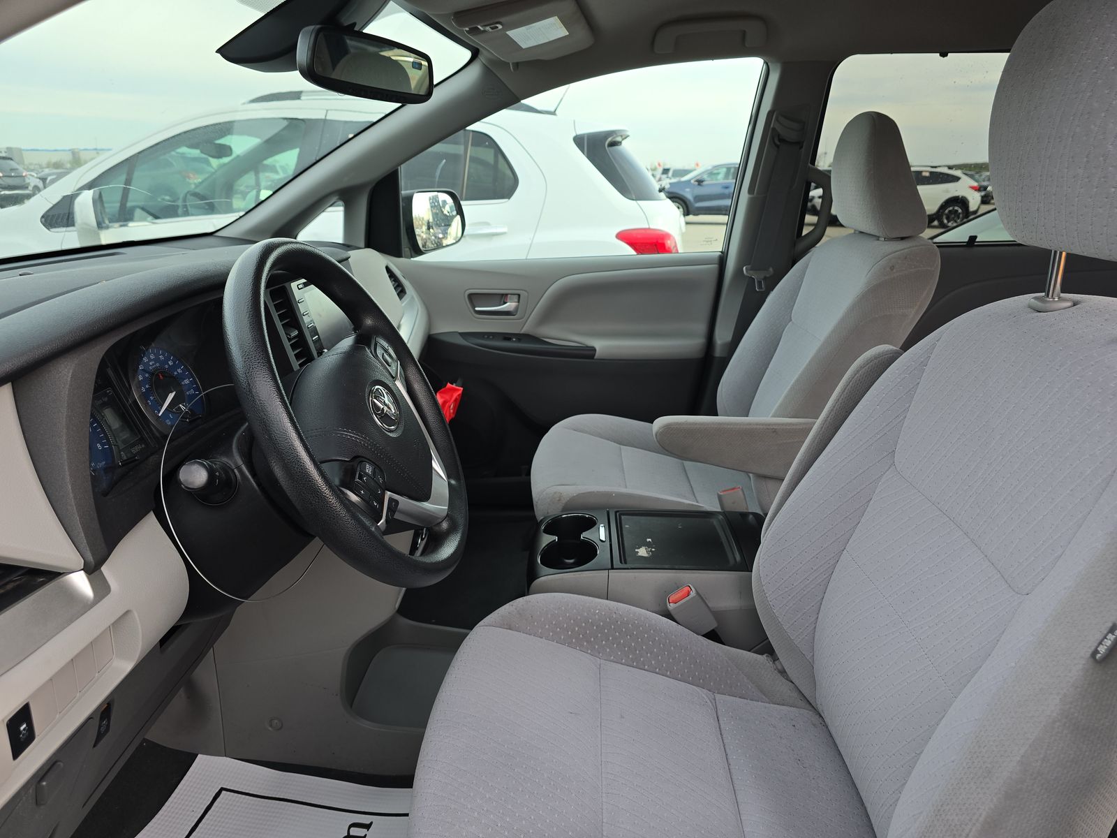 2020 Toyota Sienna LE AWD