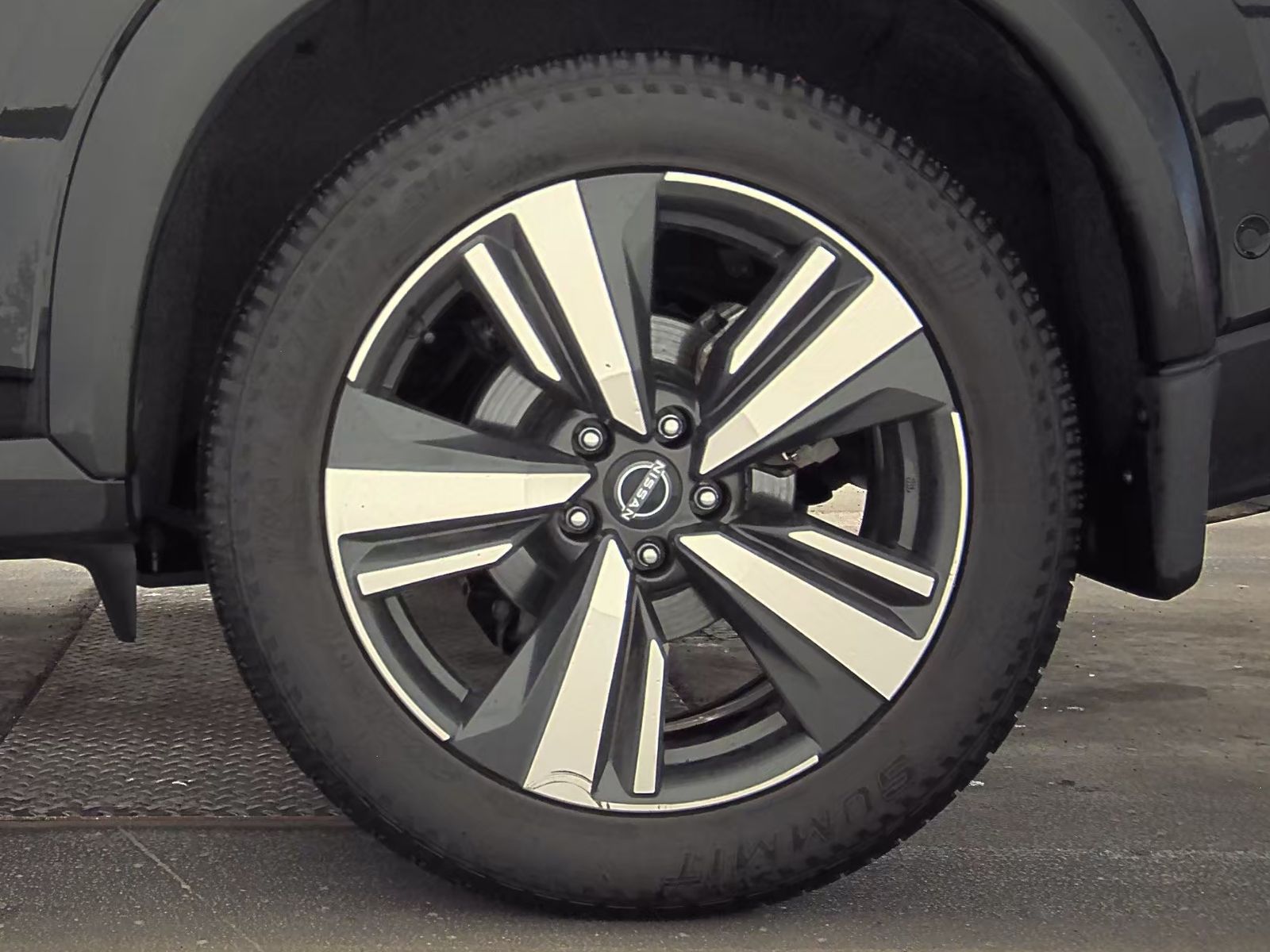 2023 Nissan Rogue Platinum AWD