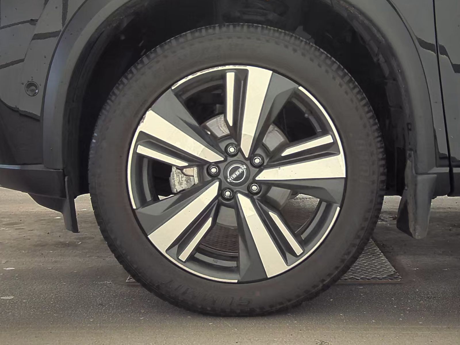 2023 Nissan Rogue Platinum AWD