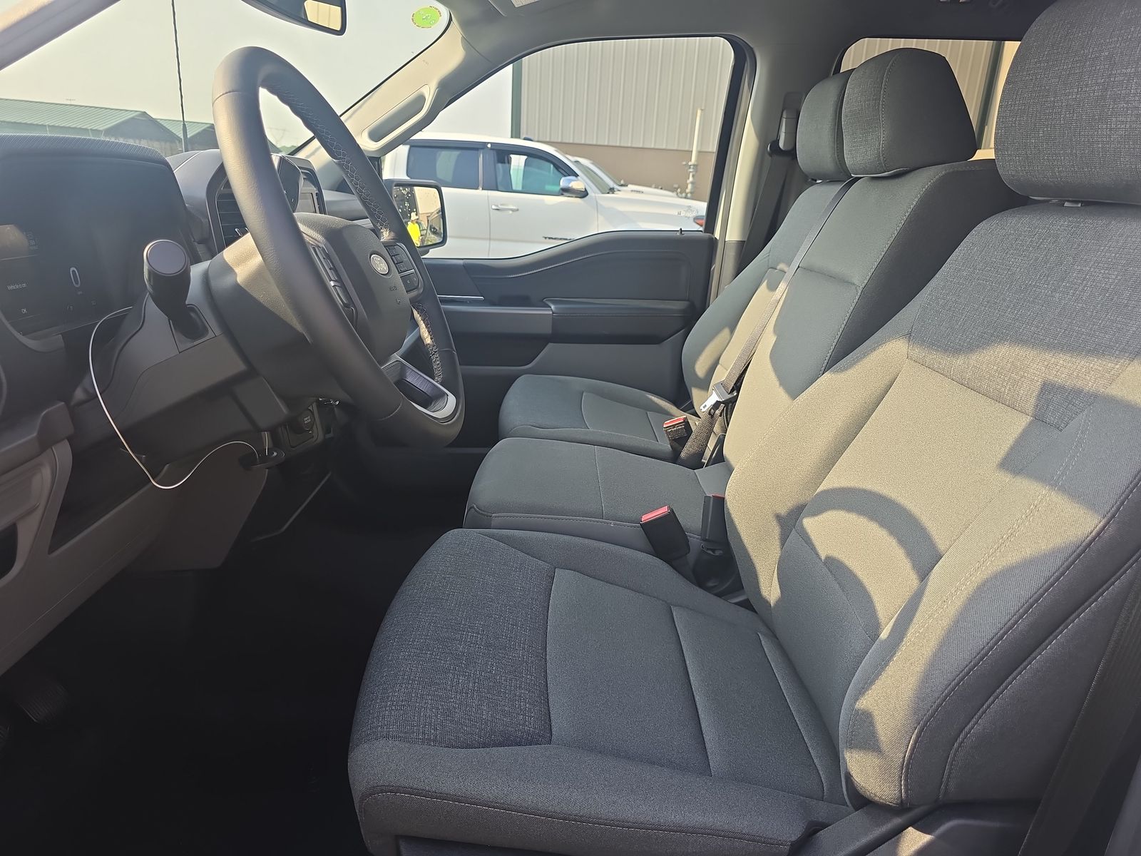 2024 Ford F-150 XLT AWD