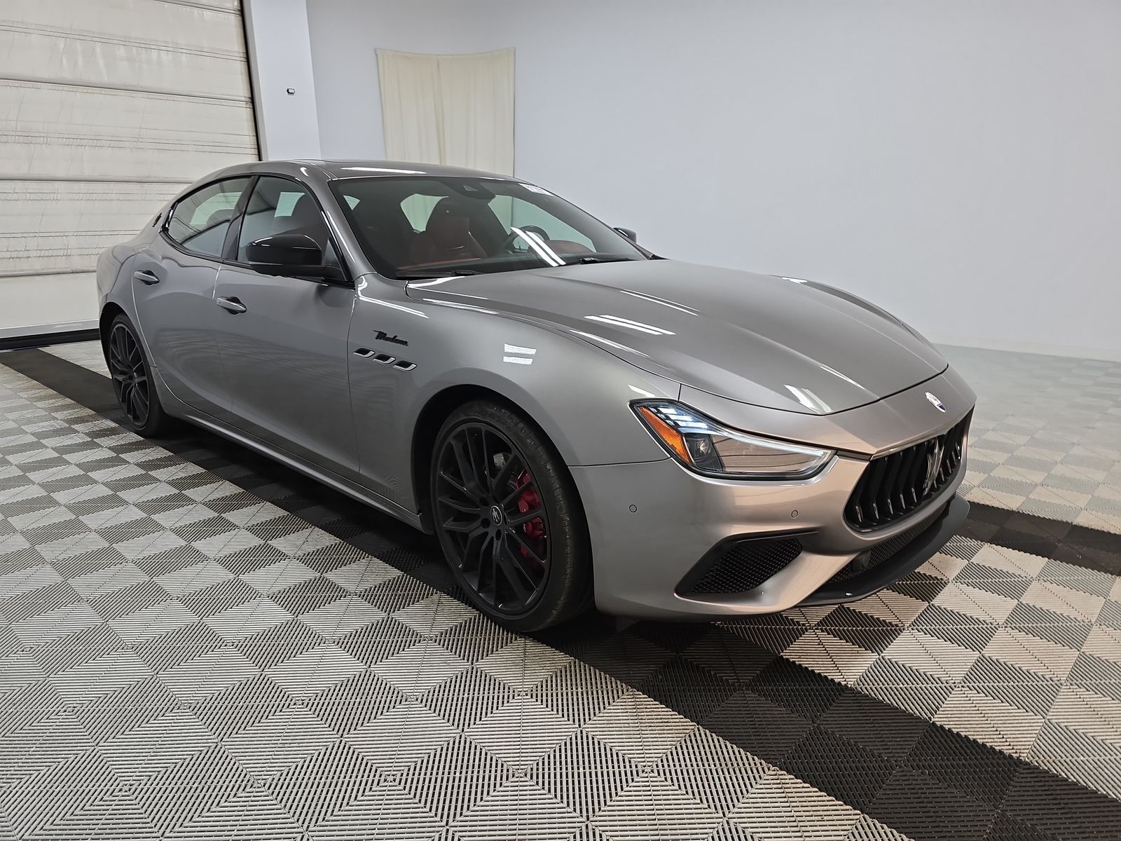 2022 Maserati Ghibli Modena Q4 AWD