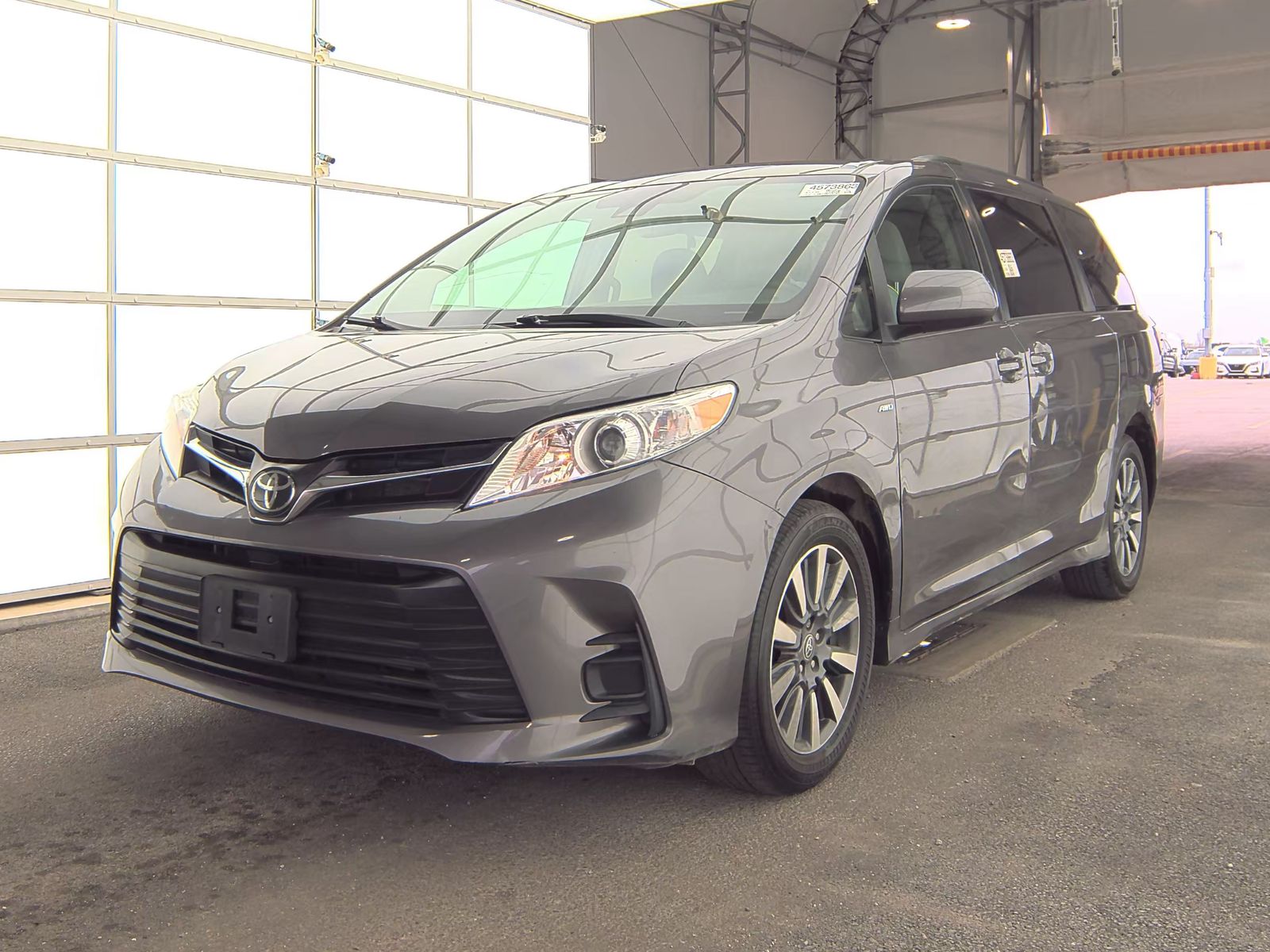 2020 Toyota Sienna LE AWD