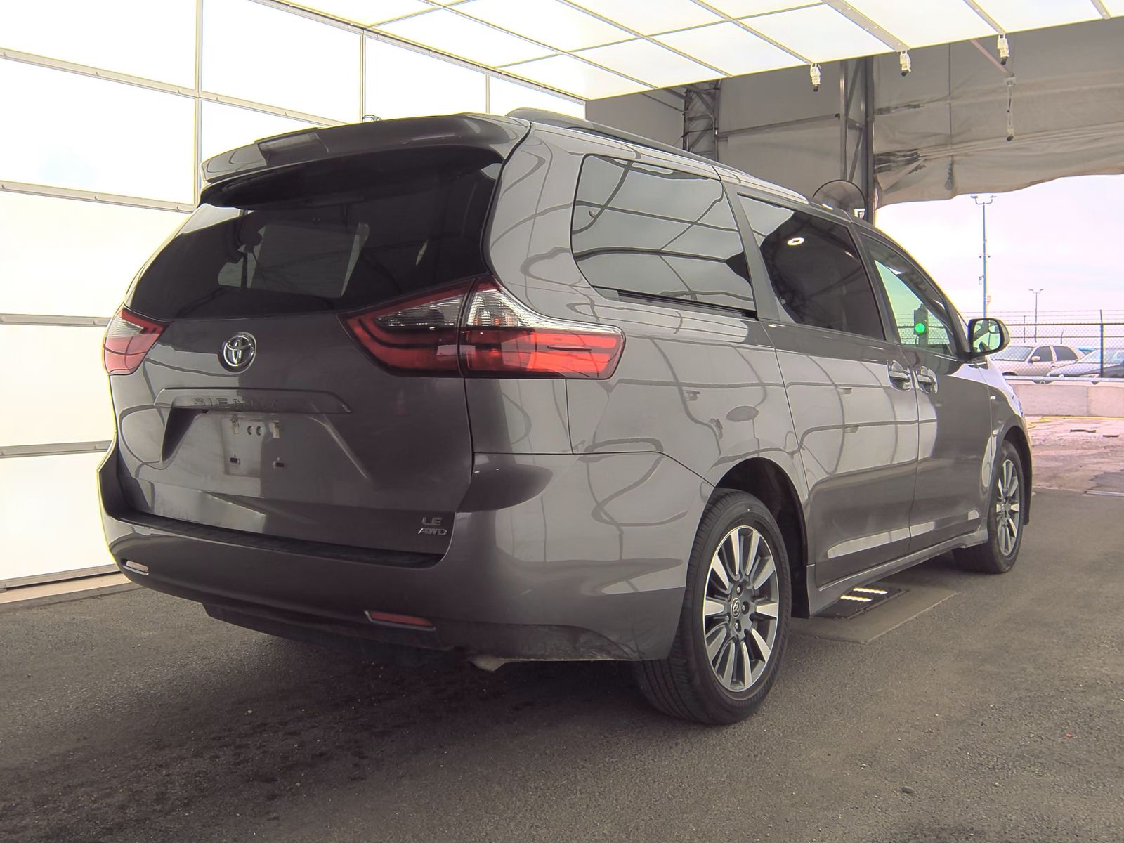 2020 Toyota Sienna LE AWD