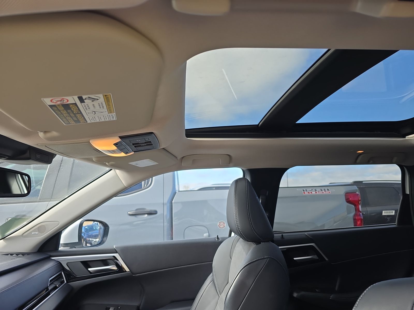 2024 Mitsubishi Outlander SE AWD