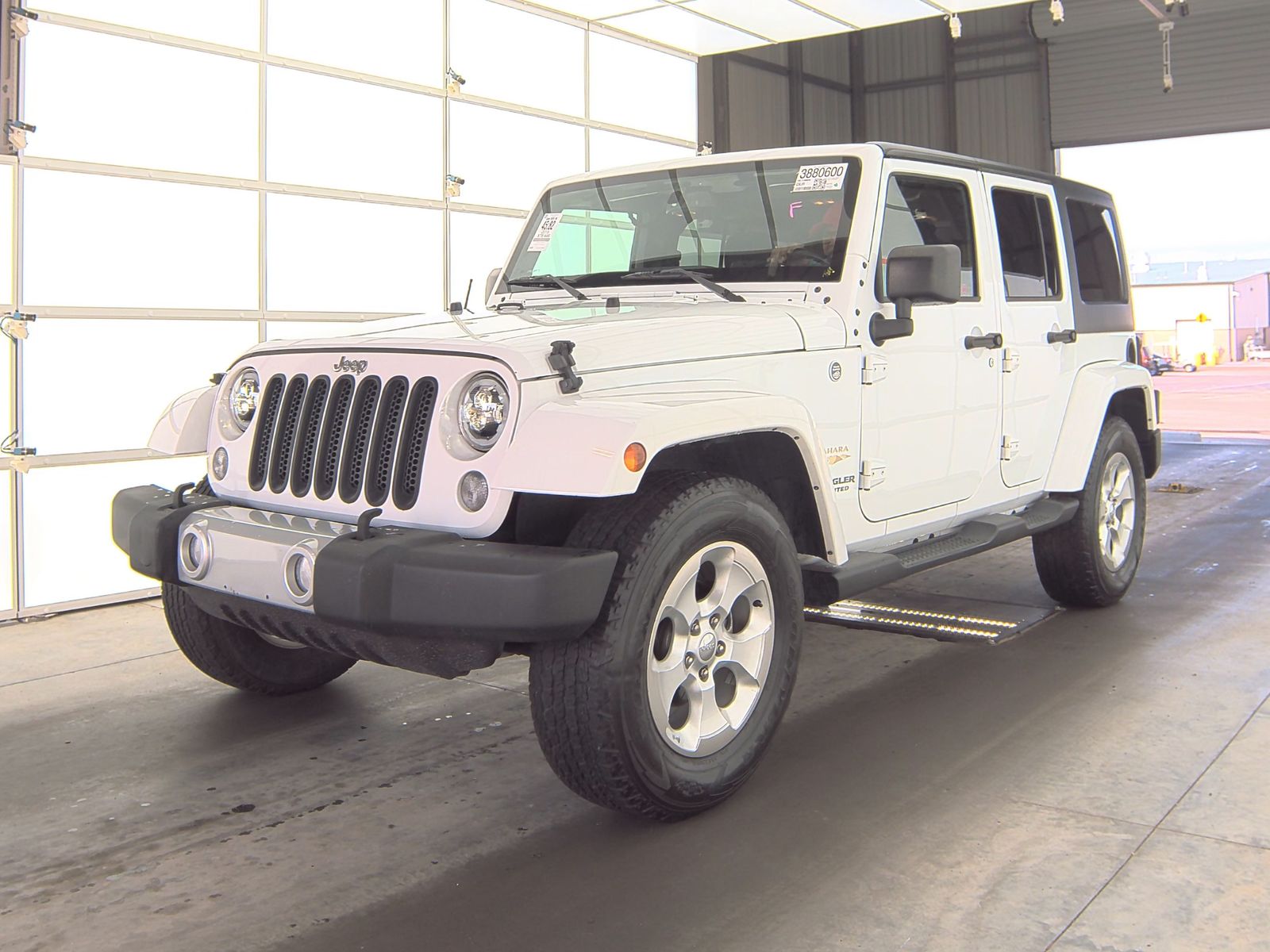 2015 Jeep Wrangler Unlimited Sahara AWD