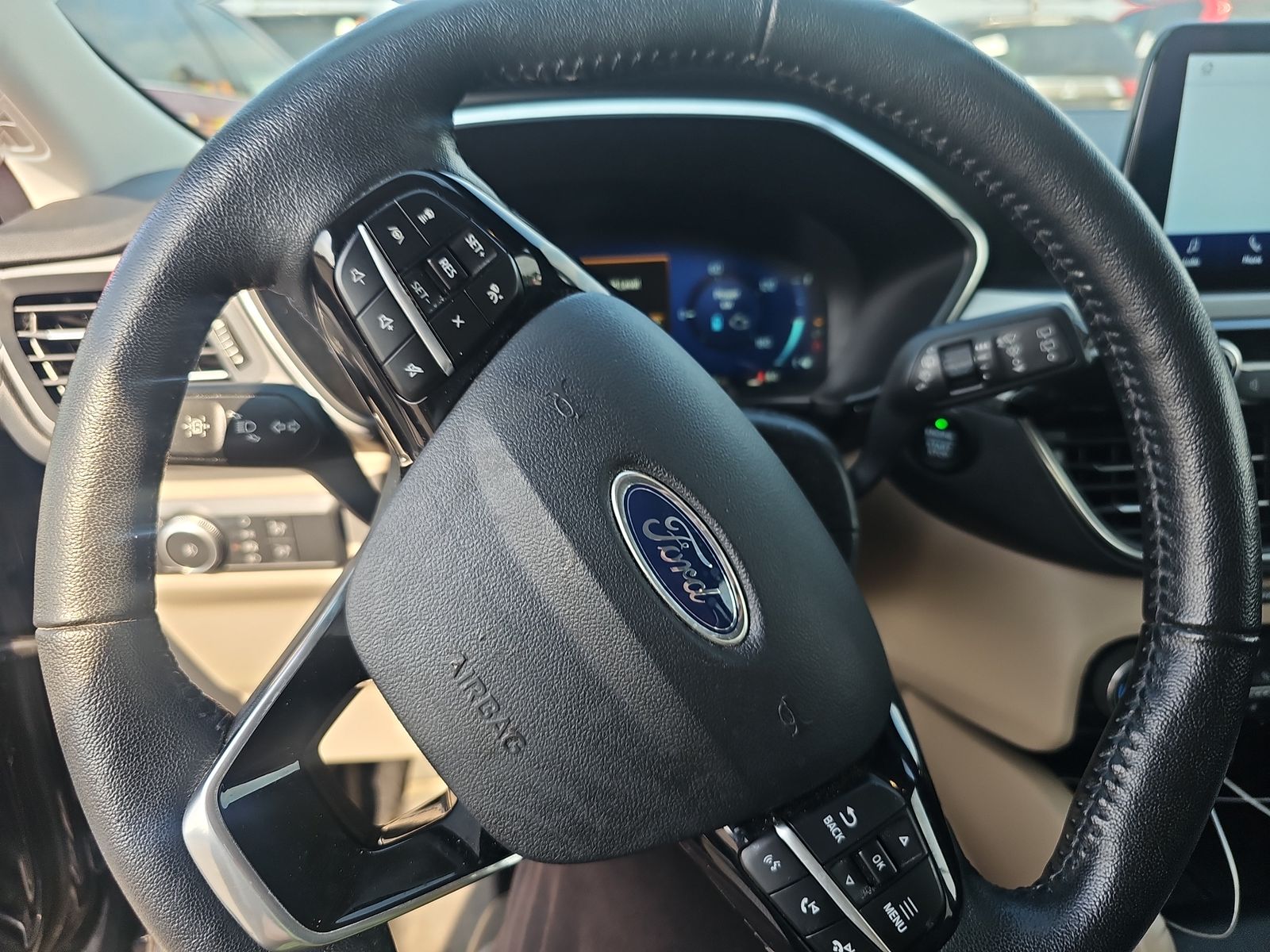 2021 Ford Escape Hybrid Titanium AWD