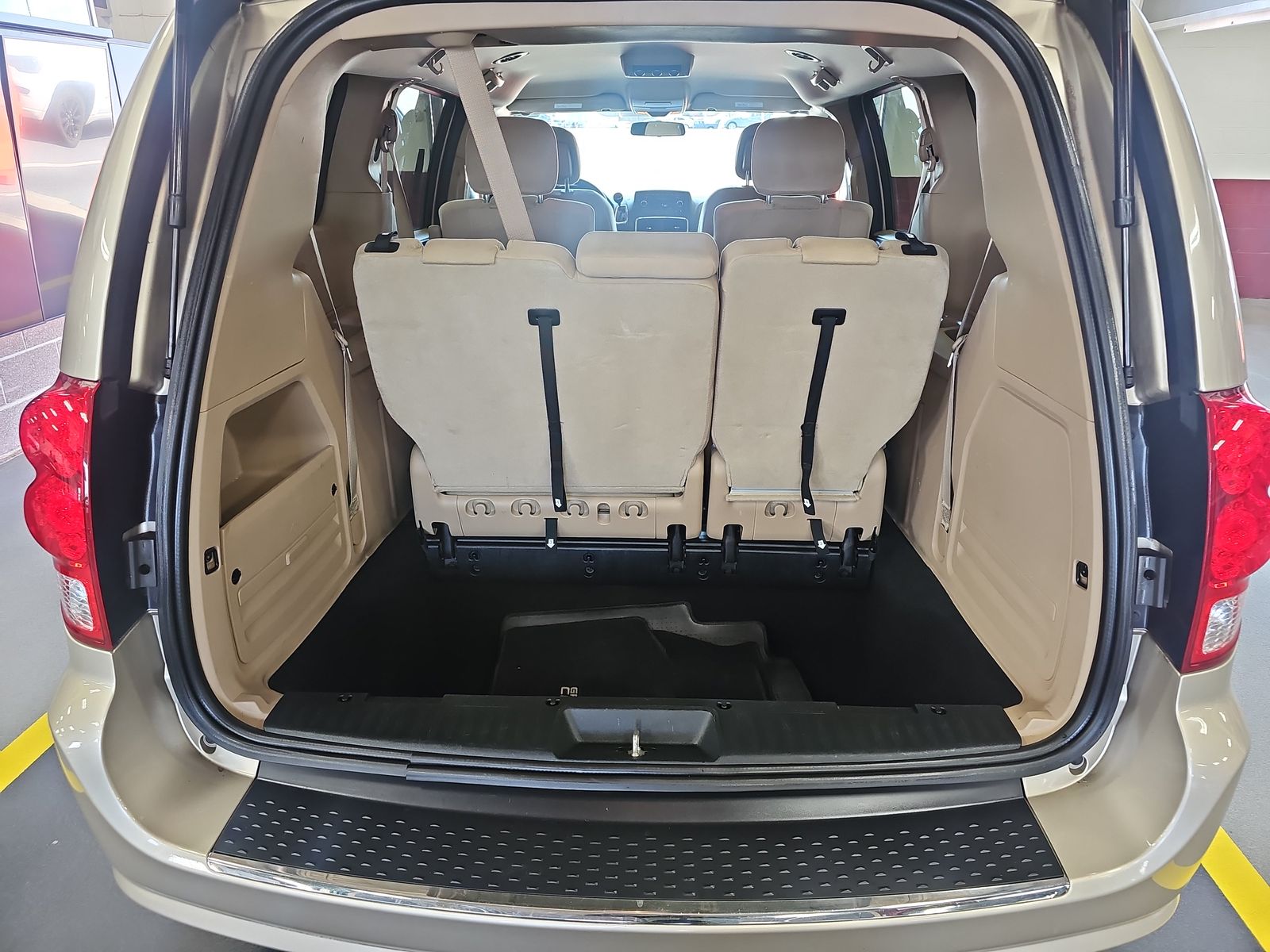 2014 Dodge Grand Caravan SE FWD