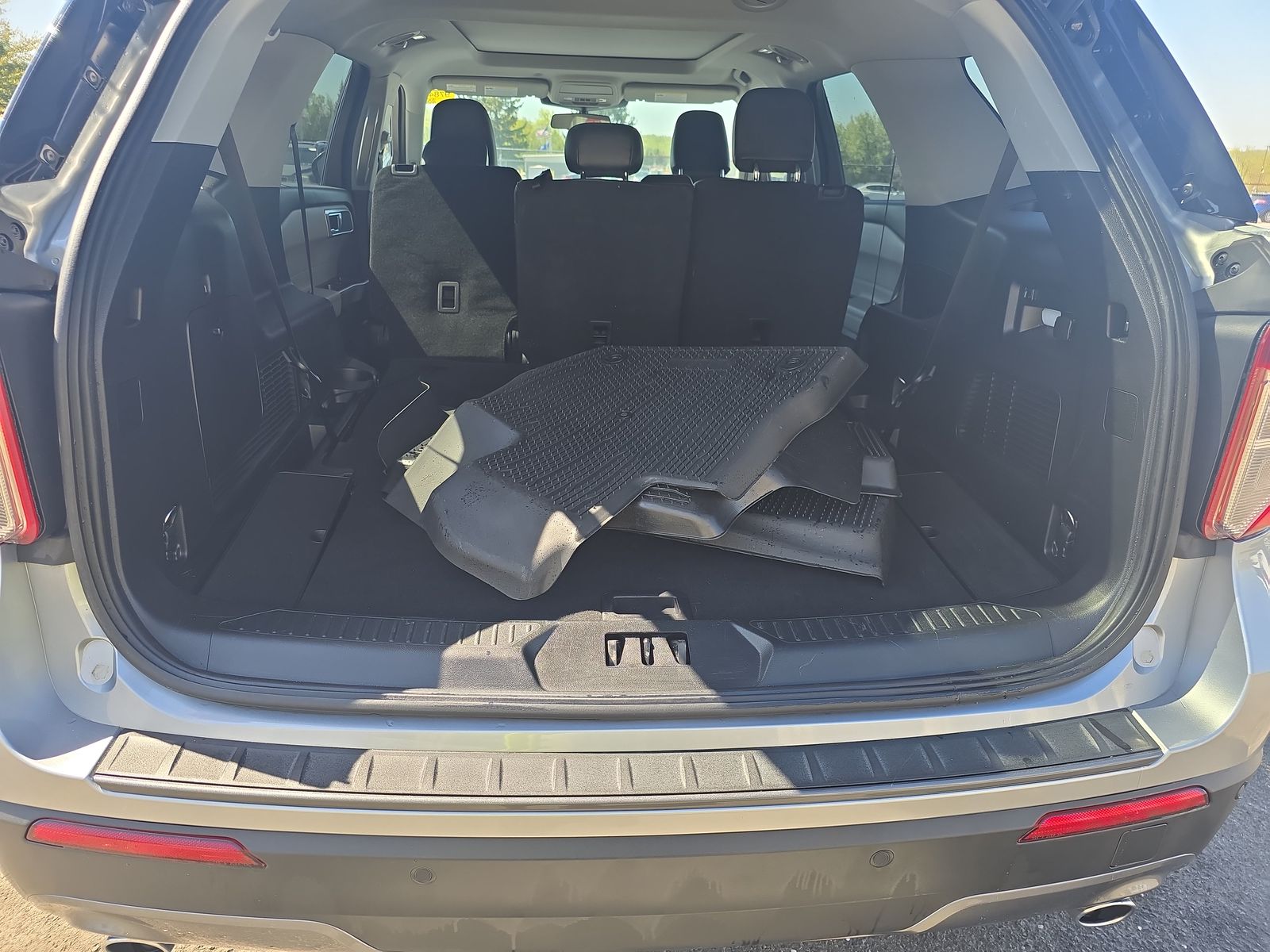 2022 Ford Explorer XLT AWD
