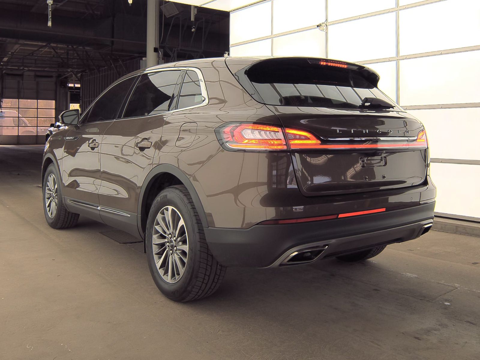 2022 Lincoln Nautilus Reserve AWD