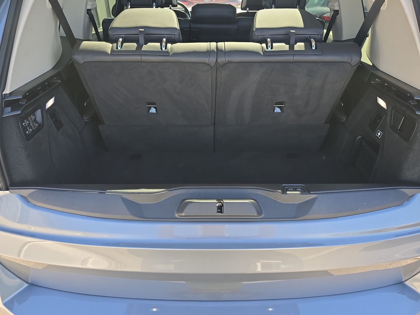 2023 BMW X7 xDrive40i AWD