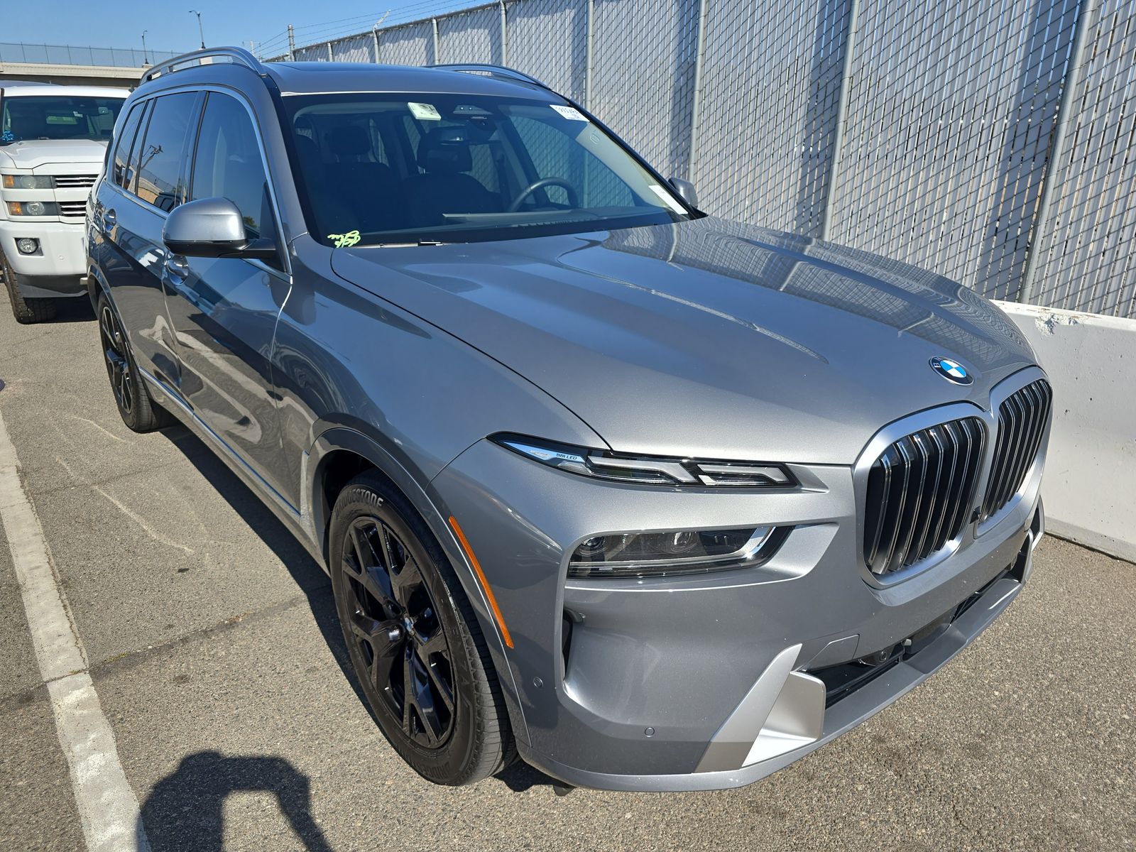 2023 BMW X7 xDrive40i AWD