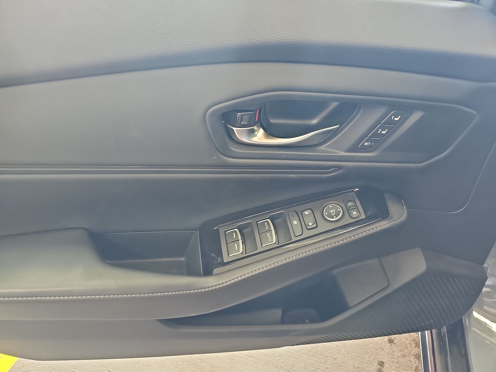 2023 Honda Accord Hybrid Touring FWD