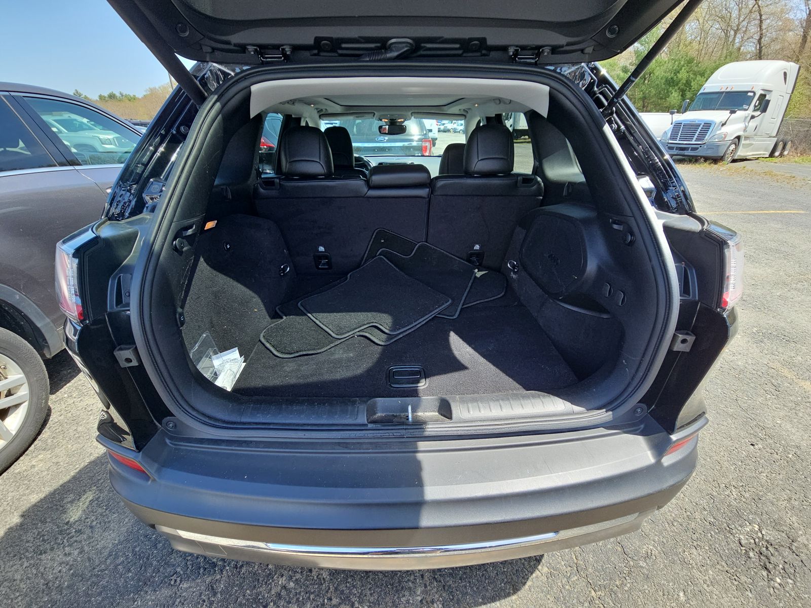 2022 Jeep Cherokee Limited AWD