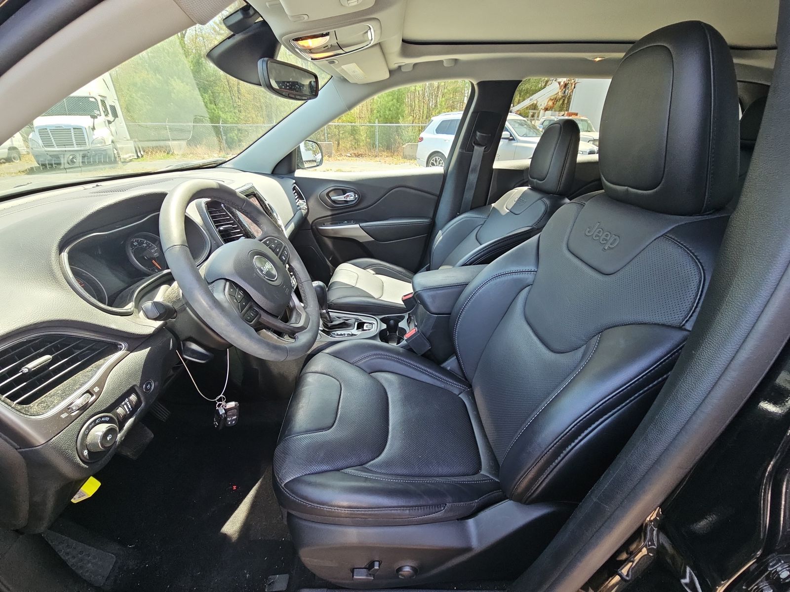 2022 Jeep Cherokee Limited AWD
