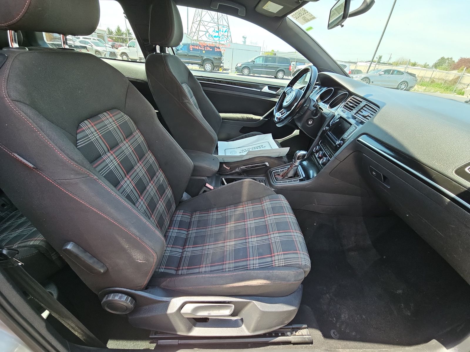 2015 Volkswagen Golf GTI 2.0T S FWD