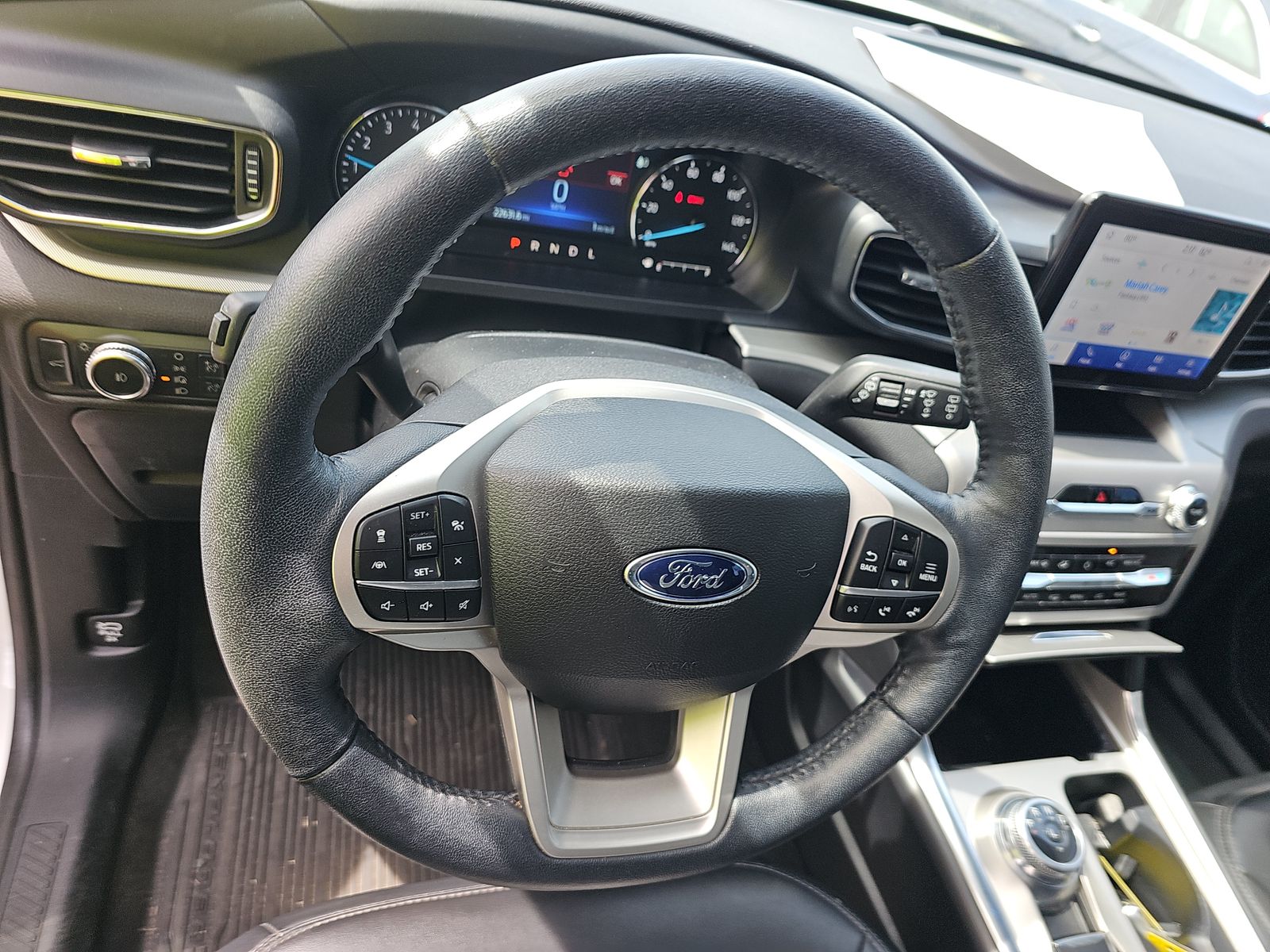 2022 Ford Explorer XLT AWD