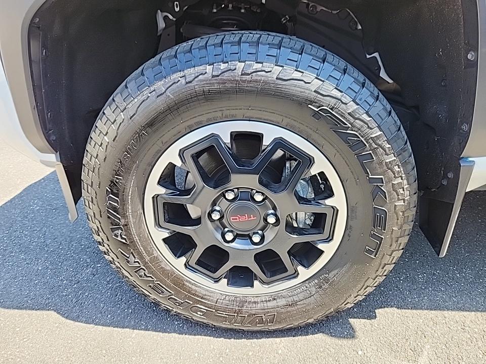 2024 Toyota Tacoma Hybrid TRD Off-Road AWD