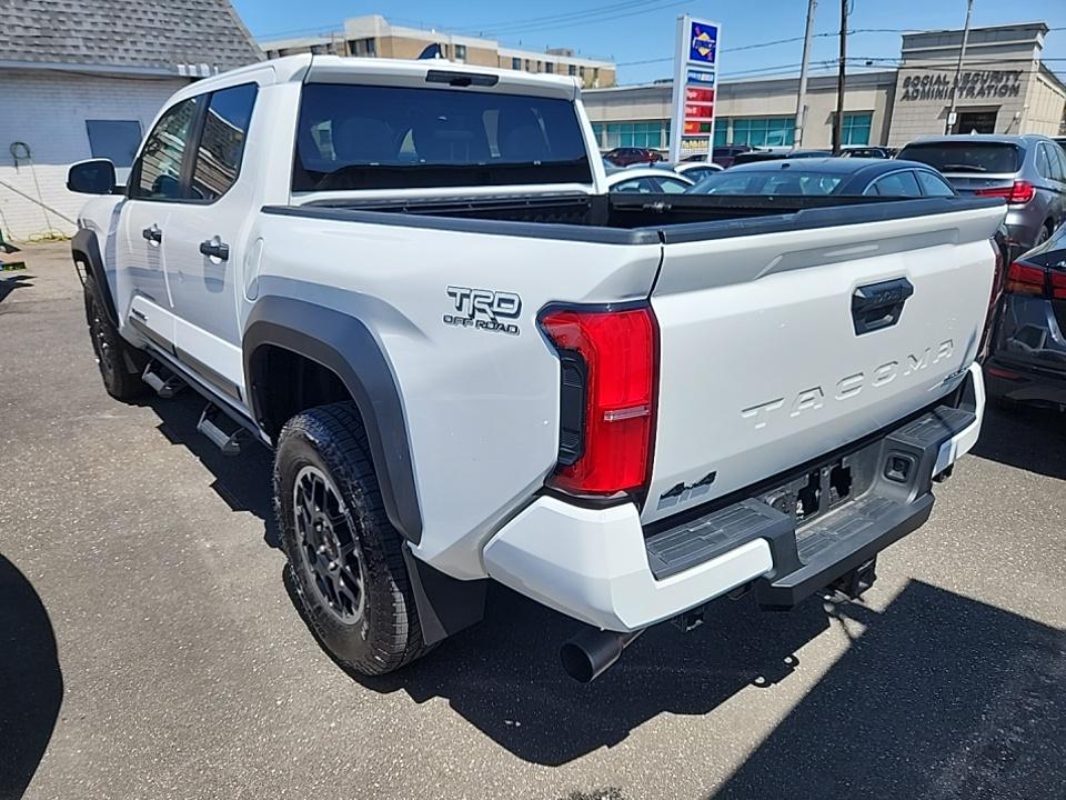 2024 Toyota Tacoma Hybrid TRD Off-Road AWD