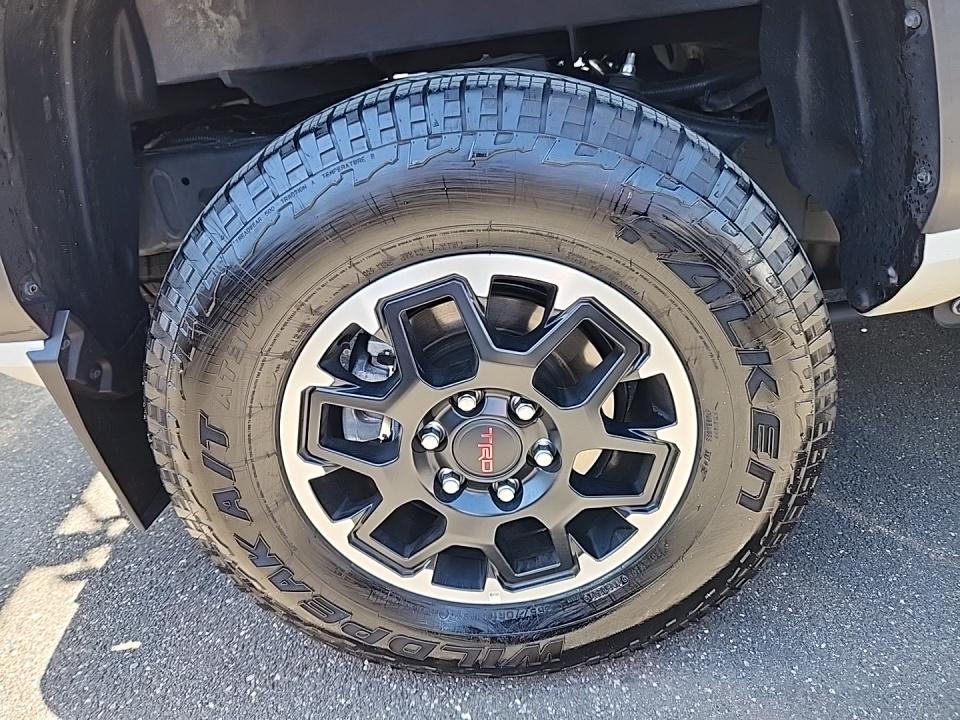 2024 Toyota Tacoma Hybrid TRD Off-Road AWD