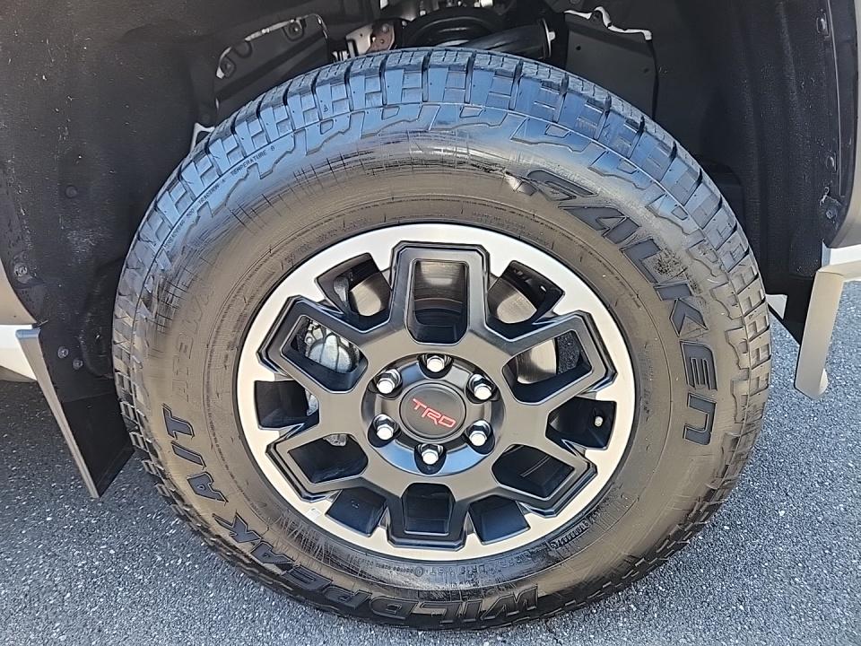 2024 Toyota Tacoma Hybrid TRD Off-Road AWD