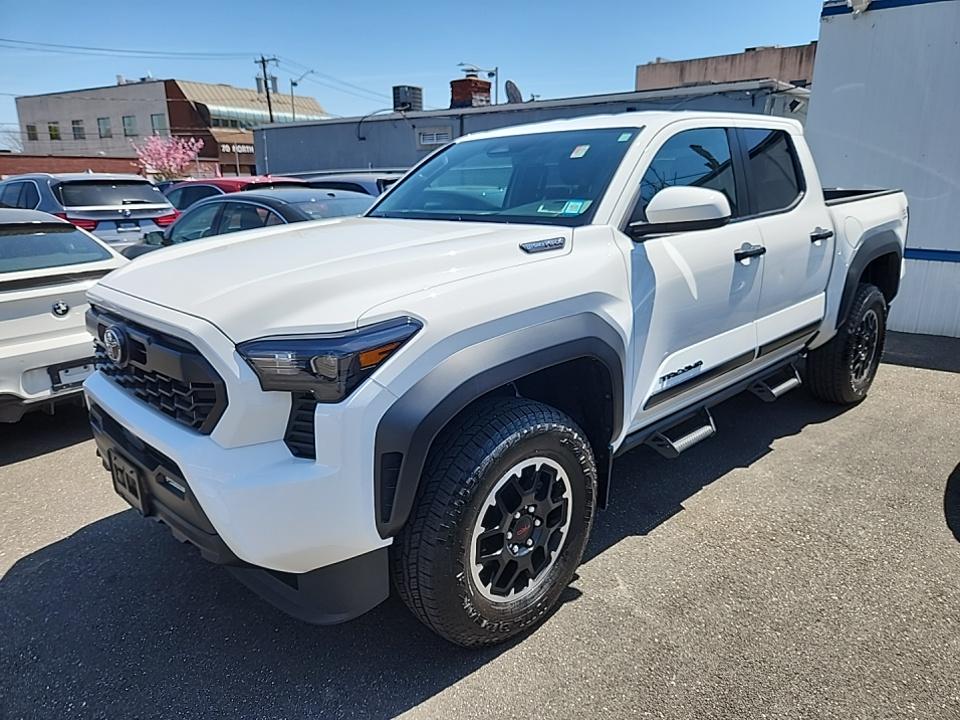 2024 Toyota Tacoma Hybrid TRD Off-Road AWD