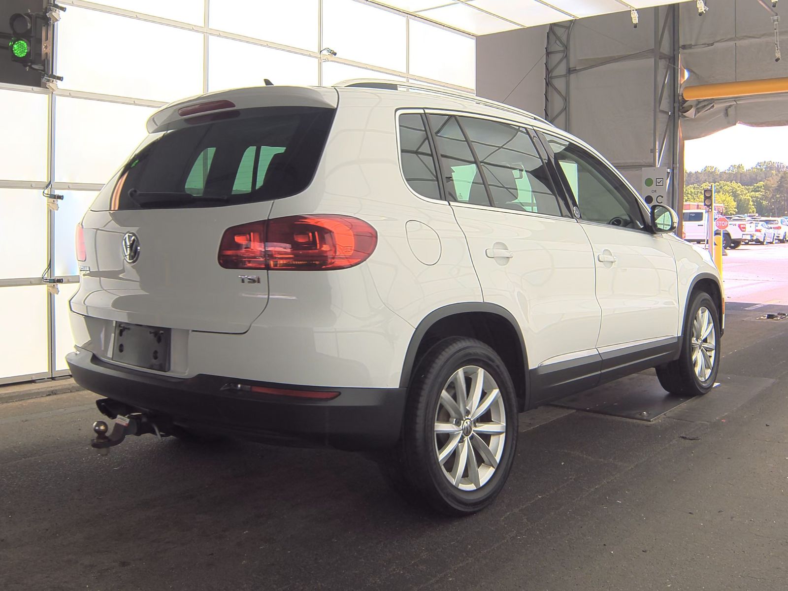 2017 Volkswagen Tiguan 2.0T Wolfsburg Edition AWD