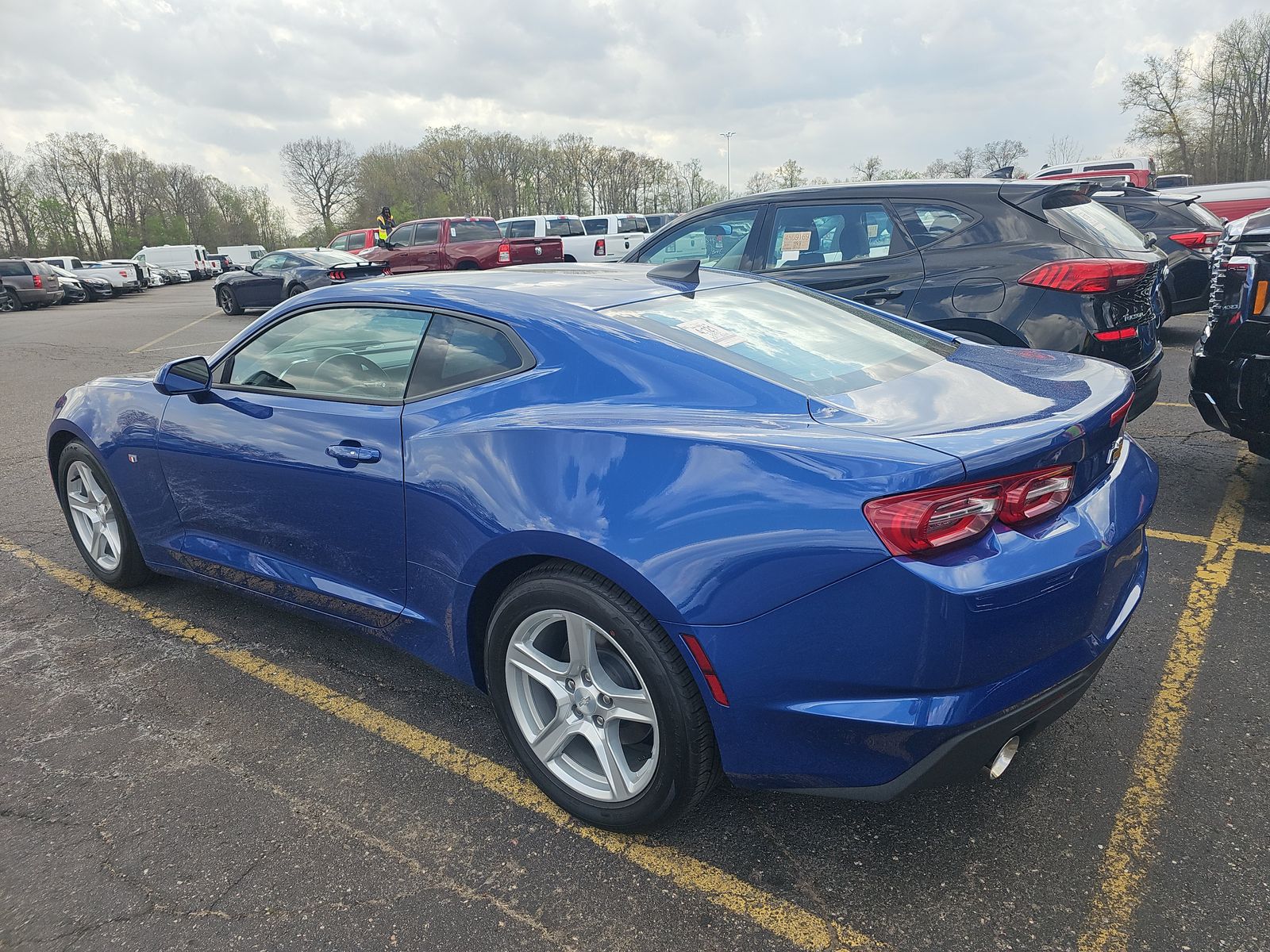 2023 Chevrolet Camaro 1LT RWD
