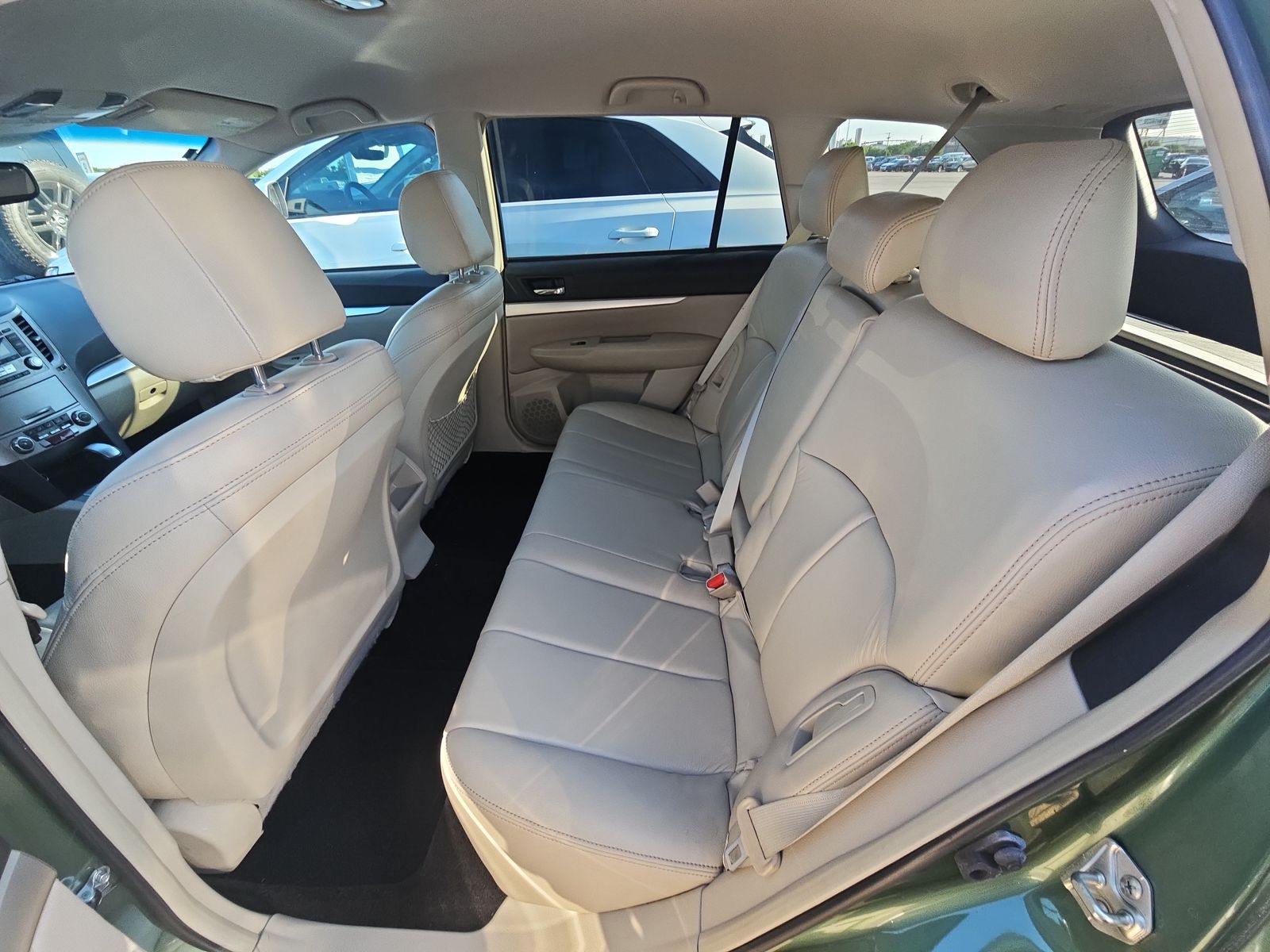 2013 Subaru Outback 2.5i Premium AWD