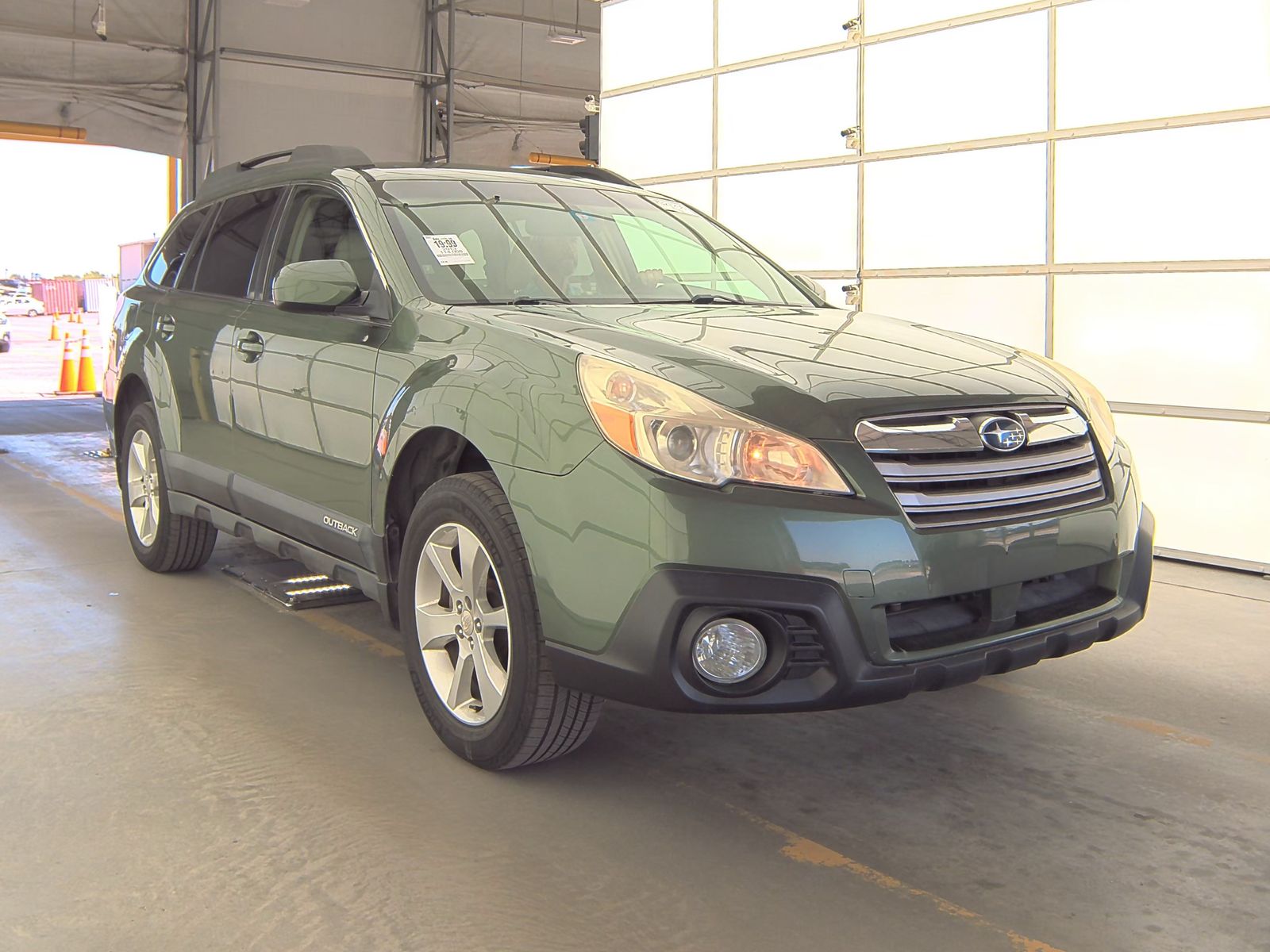 2013 Subaru Outback 2.5i Premium AWD
