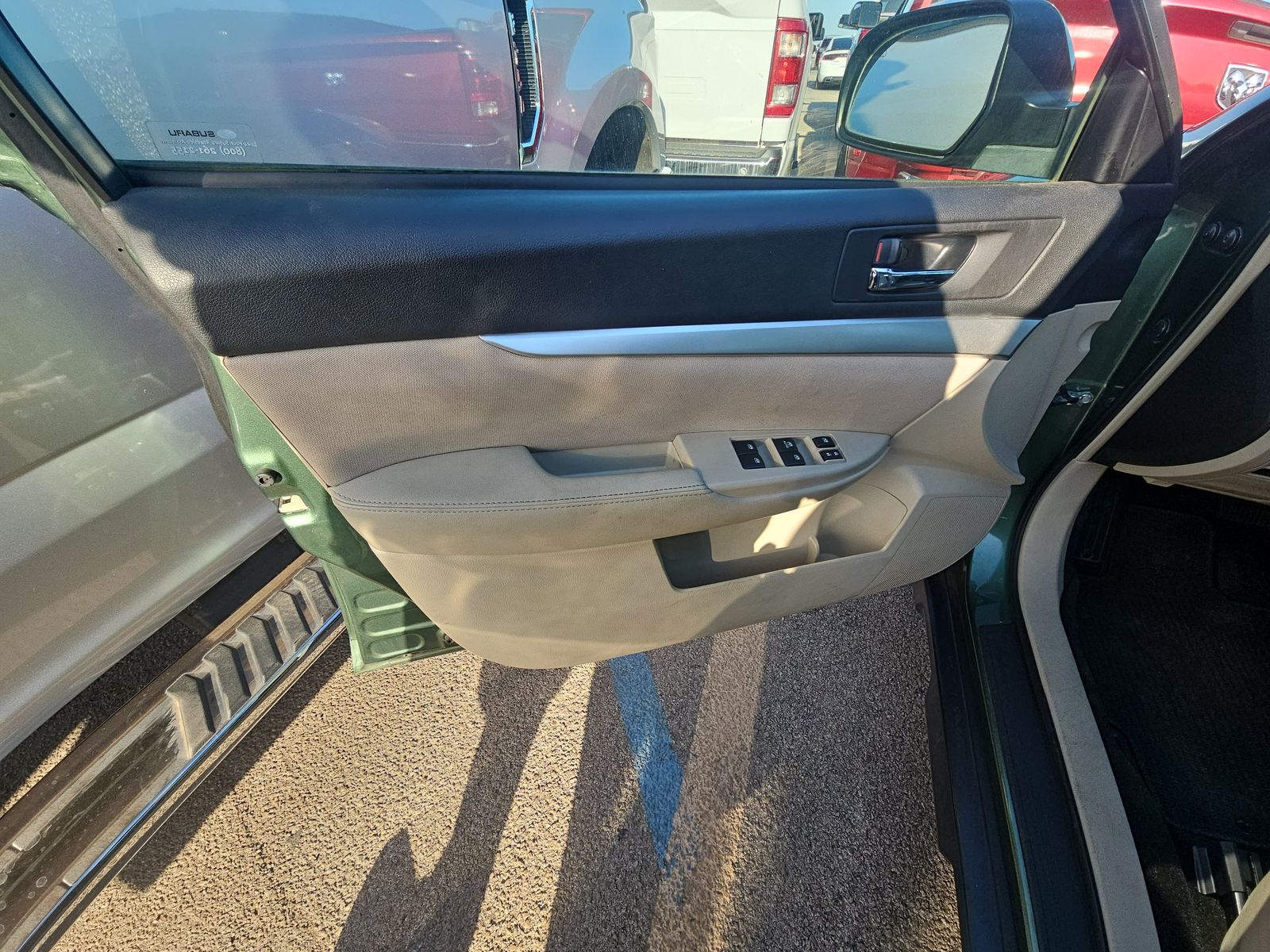 2013 Subaru Outback 2.5i Premium AWD