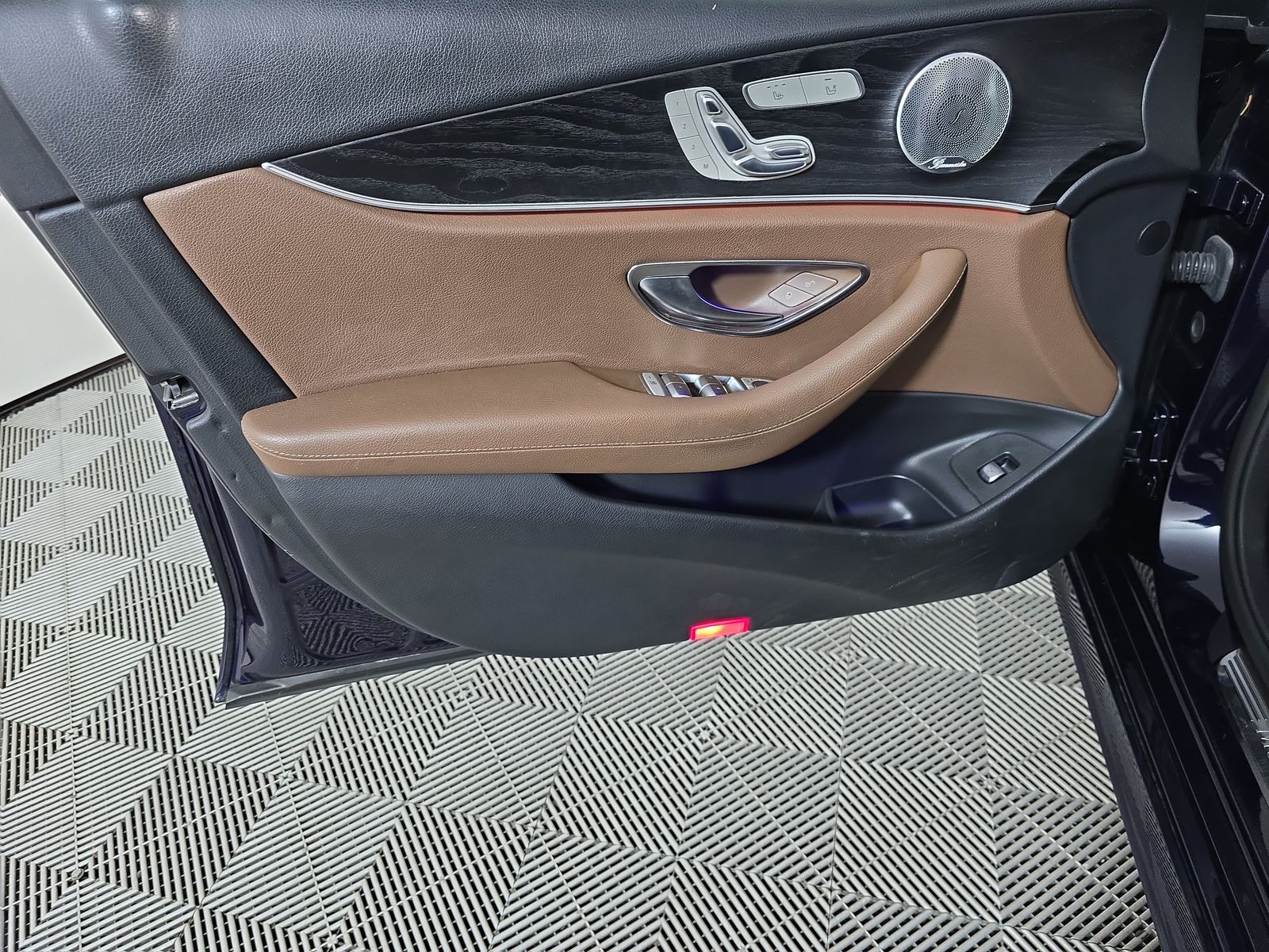 2018 Mercedes-Benz E-Class E 300 RWD