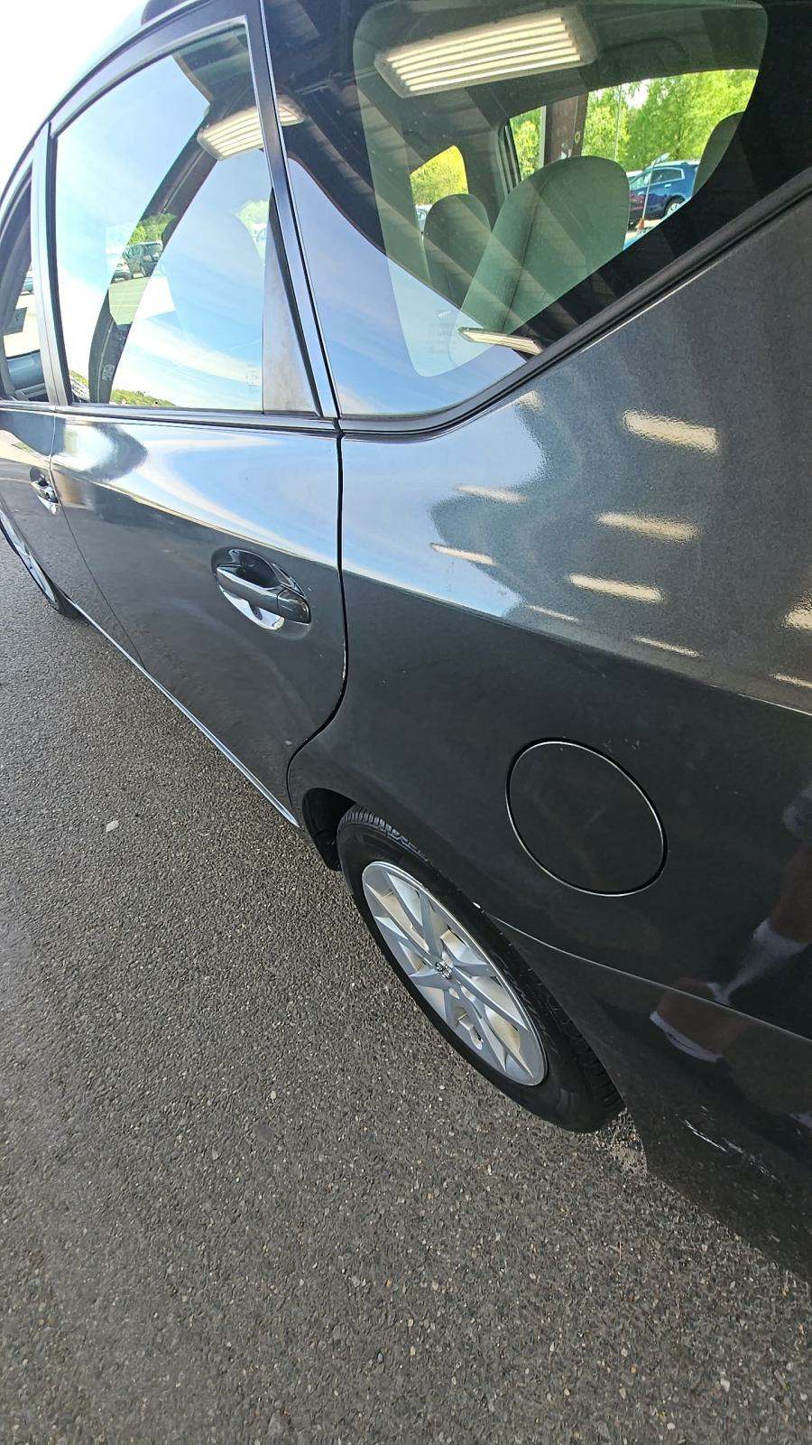 2012 Toyota Prius v Three FWD