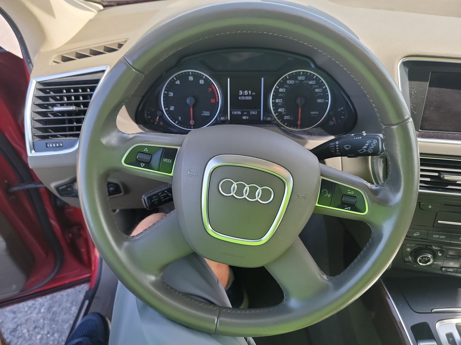 2010 Audi Q5 3.2 Premium Plus AWD