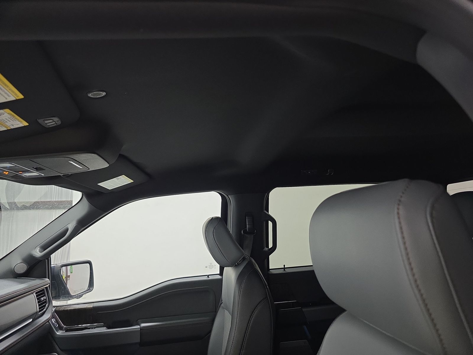 2023 Ford F-150 Lightning LARIAT AWD