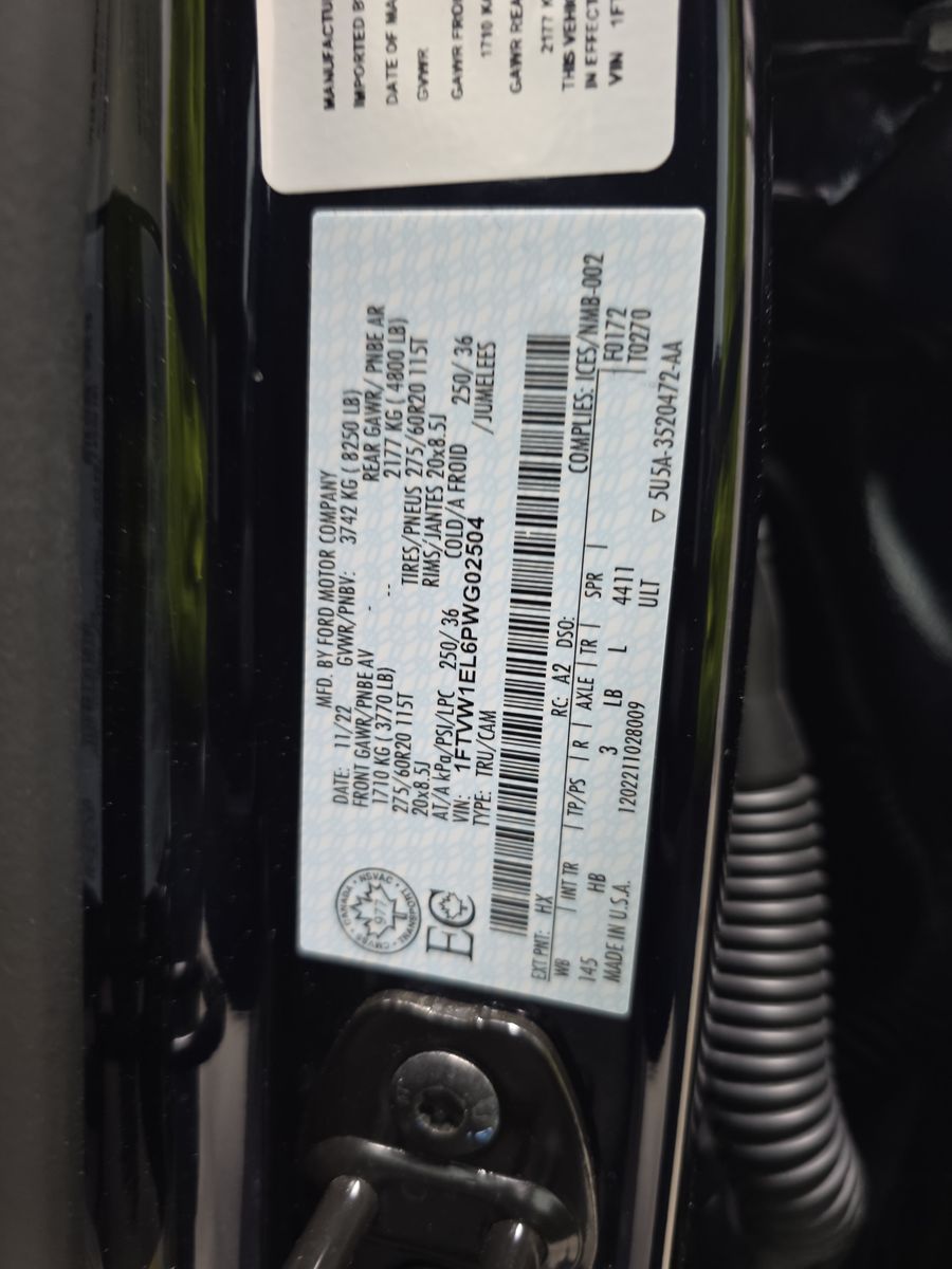 2023 Ford F-150 Lightning LARIAT AWD