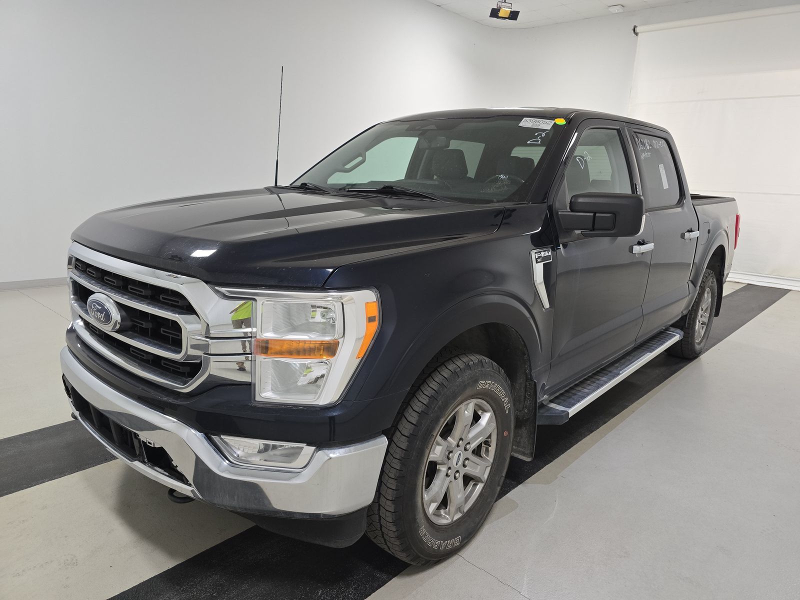 2022 Ford F-150 XLT AWD