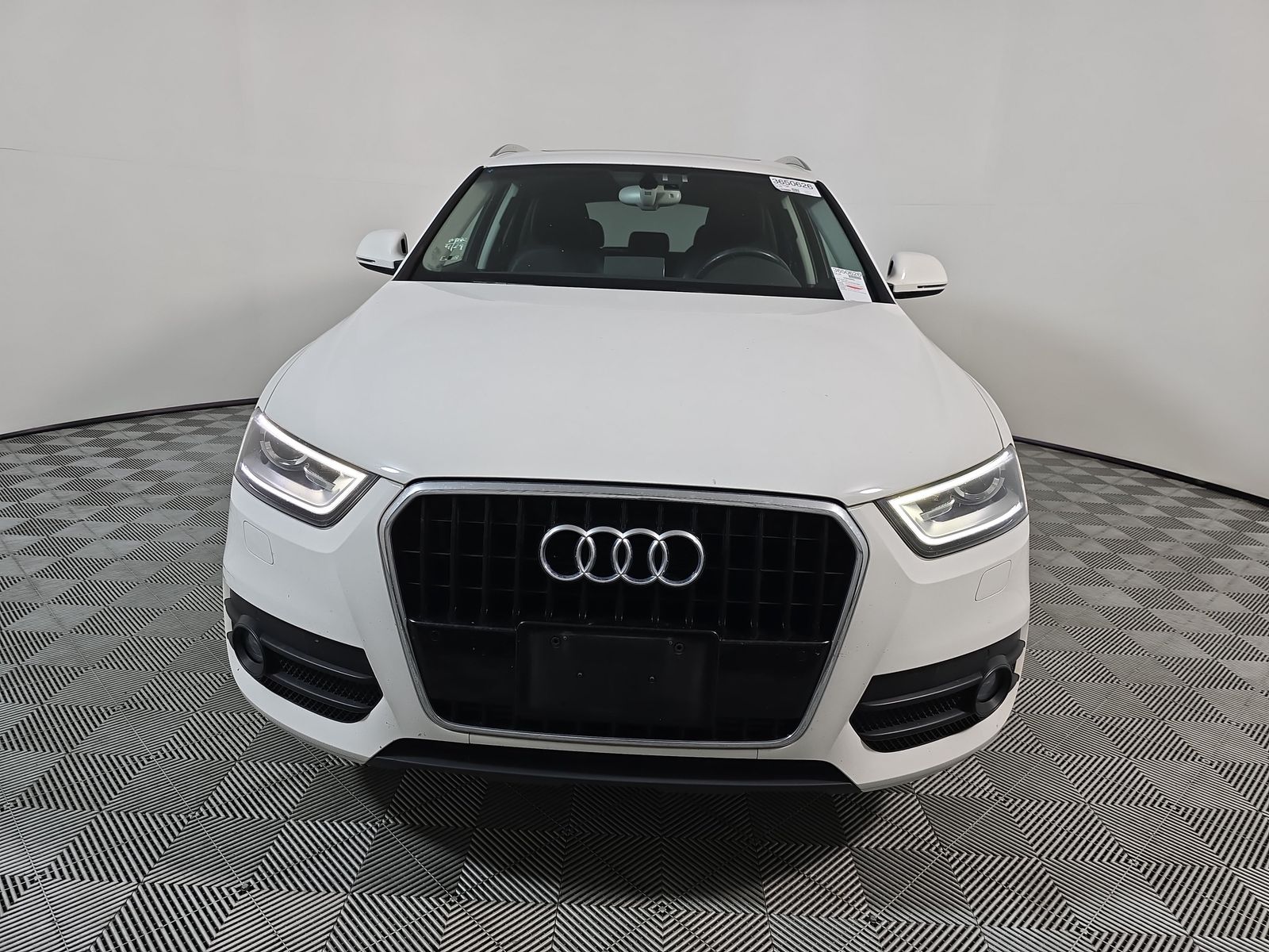 2015 Audi Q3 2.0T Premium Plus FWD