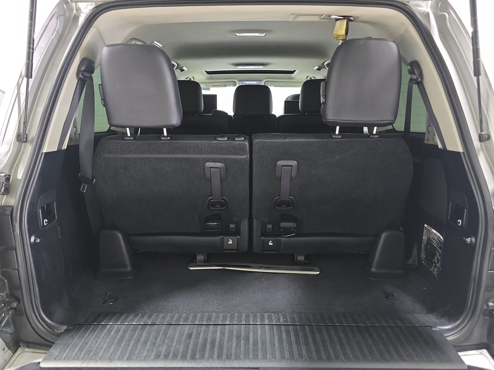 2017 Toyota Land Cruiser Base AWD
