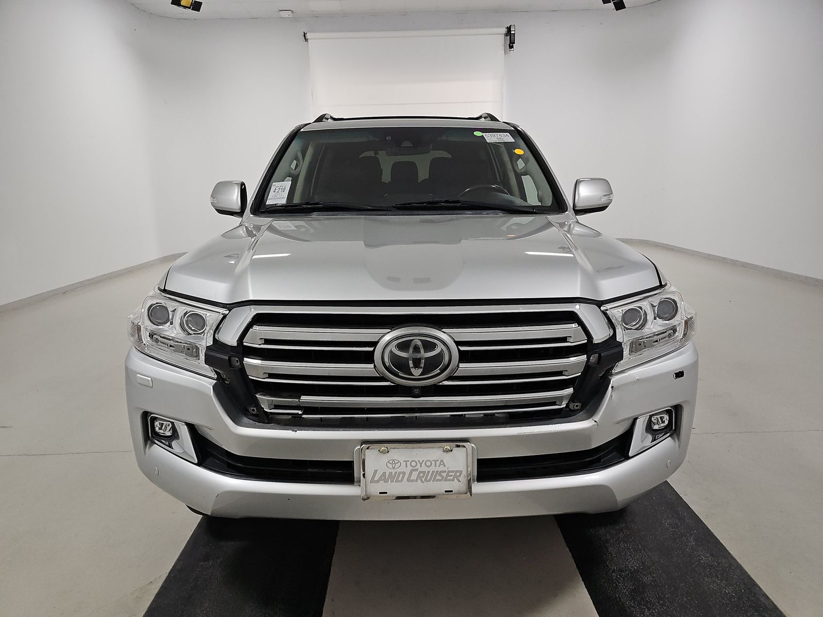 2017 Toyota Land Cruiser Base AWD