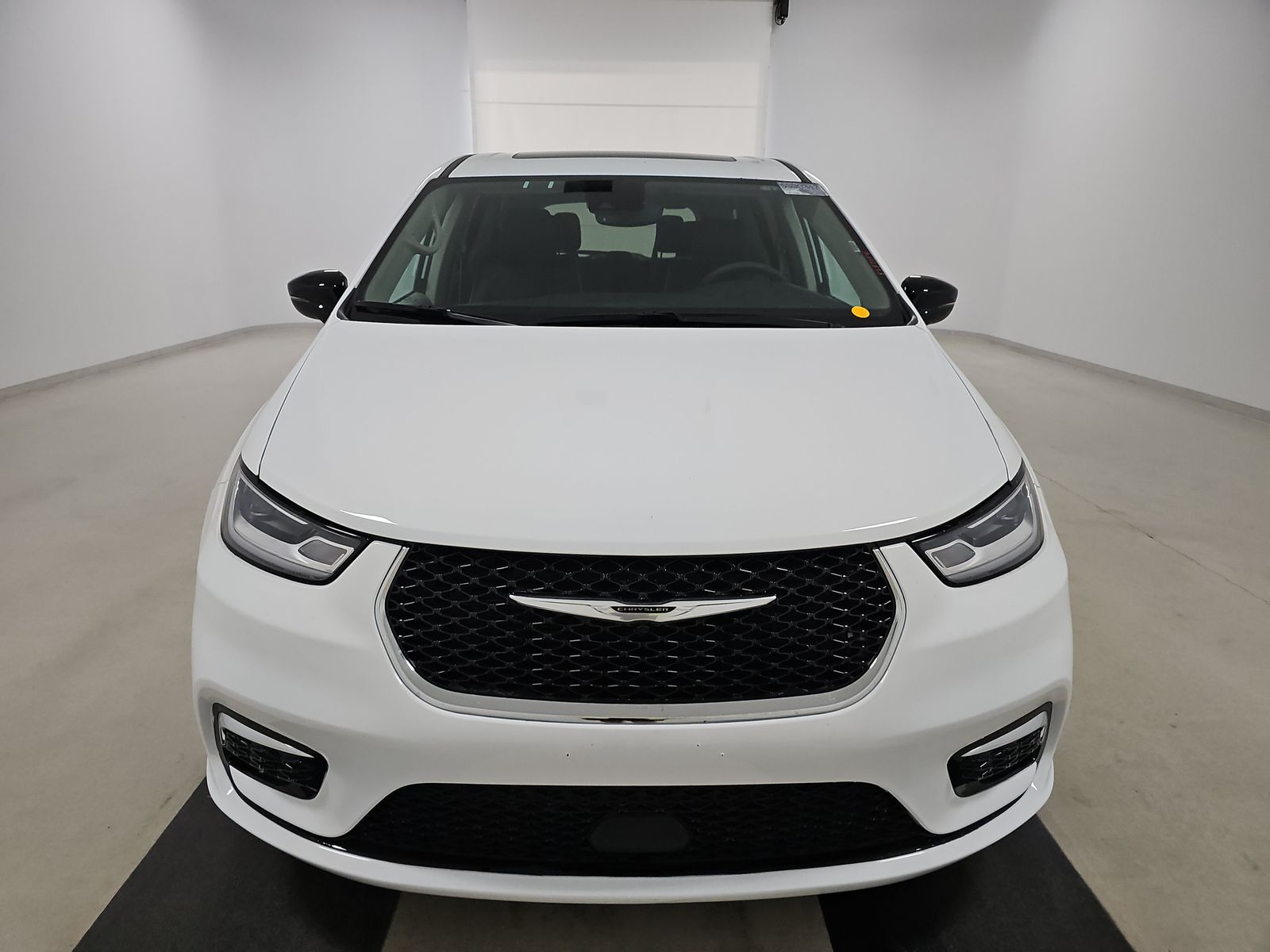 2024 Chrysler Pacifica Limited FWD