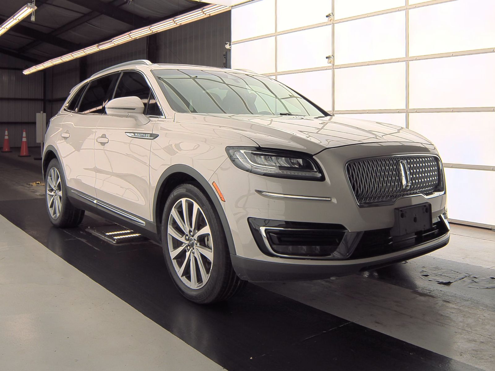 2019 Lincoln Nautilus Select FWD