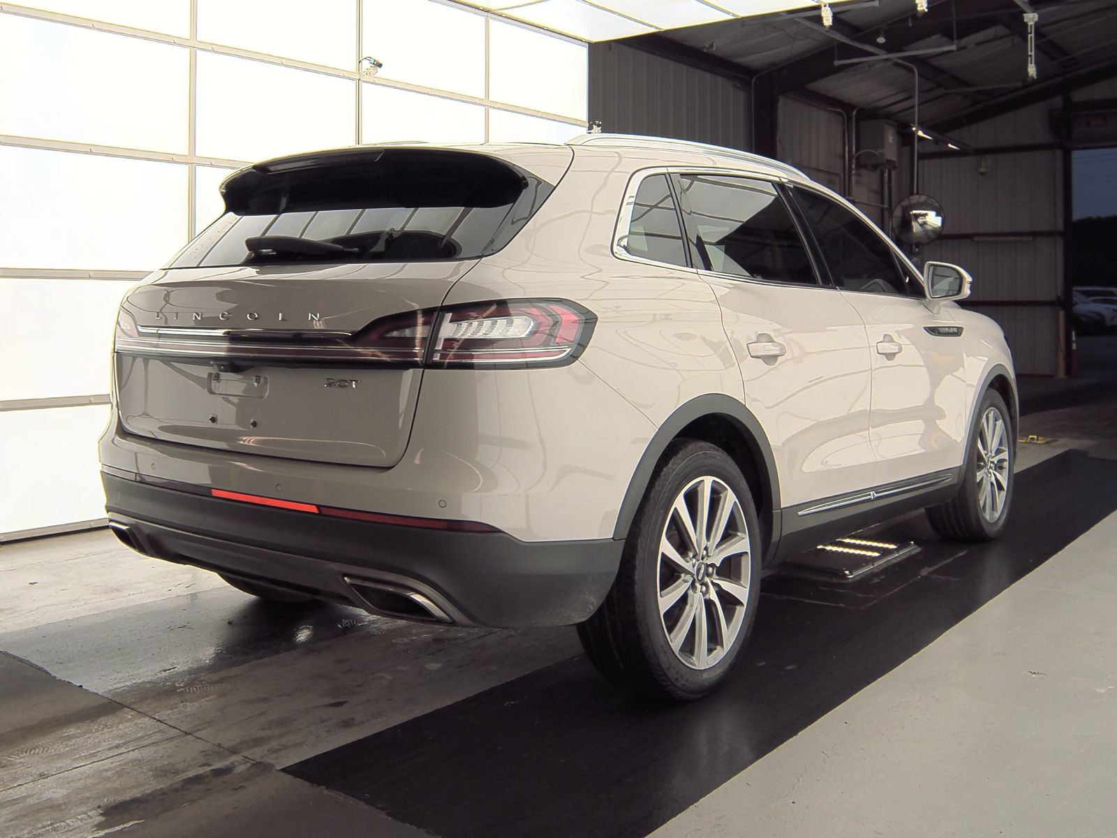 2019 Lincoln Nautilus Select FWD