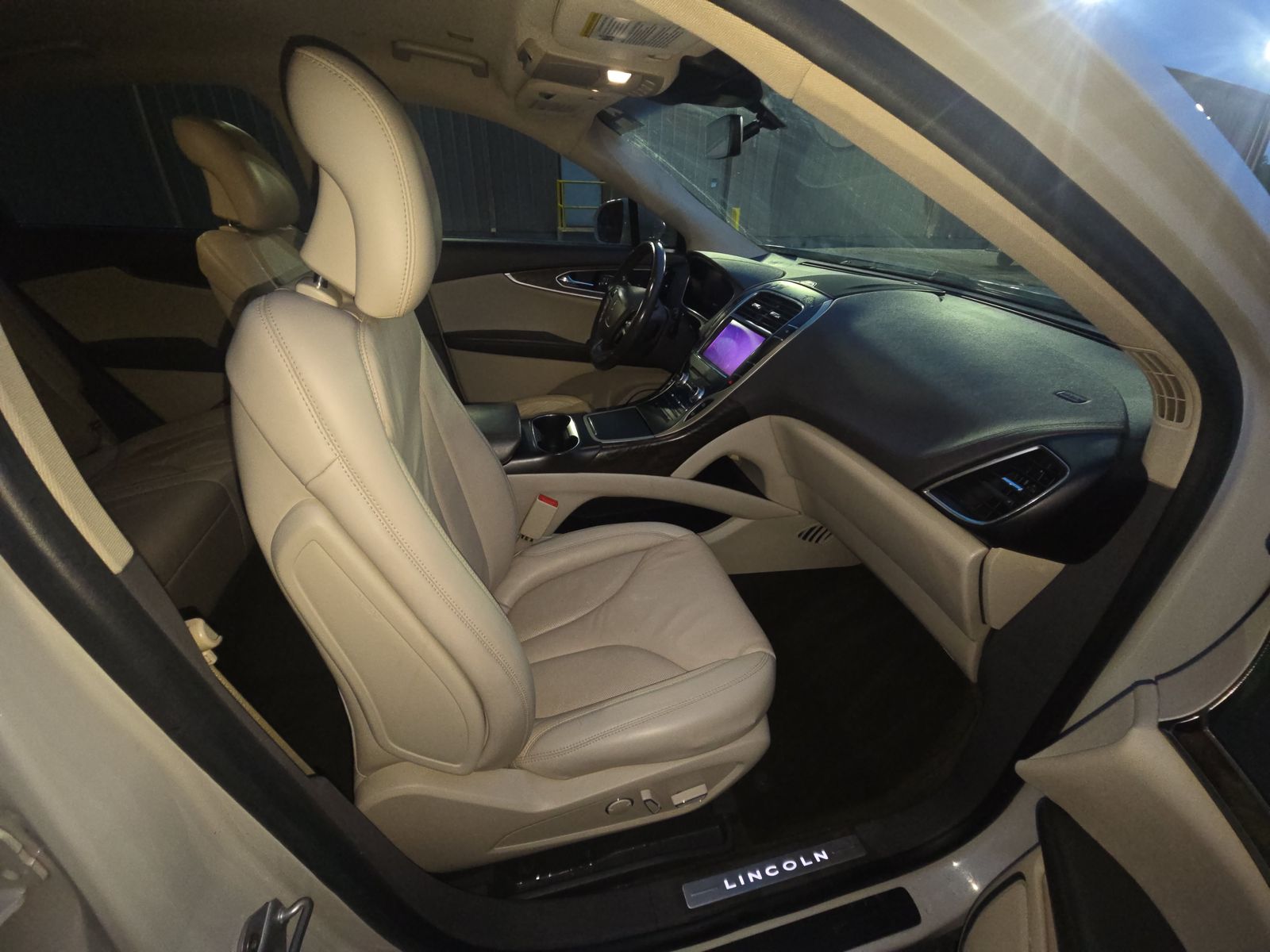 2019 Lincoln Nautilus Select FWD