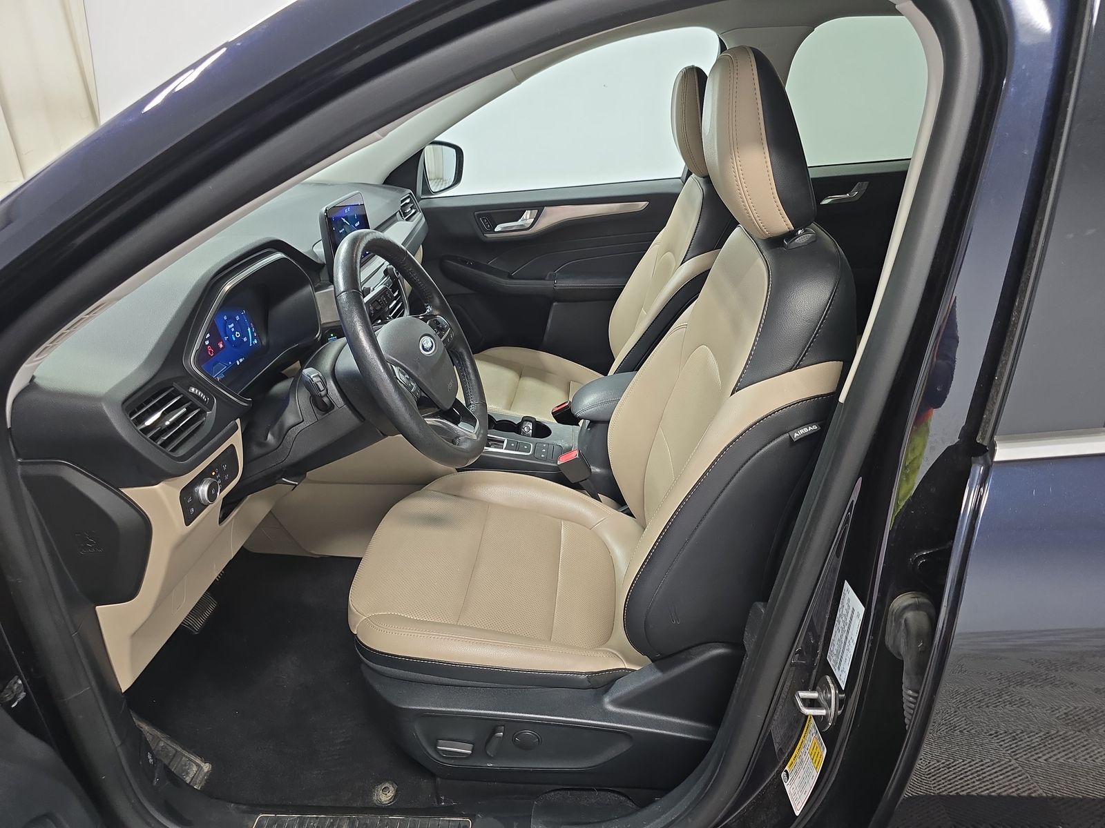 2021 Ford Escape Hybrid Titanium AWD