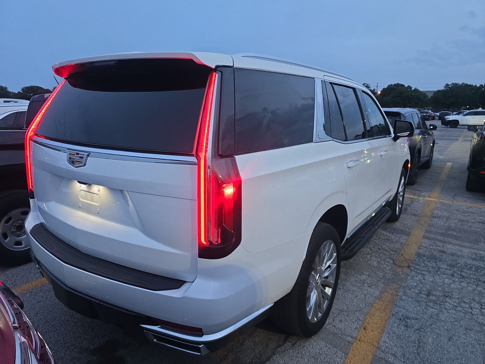 2022 Cadillac Escalade Premium Luxury AWD