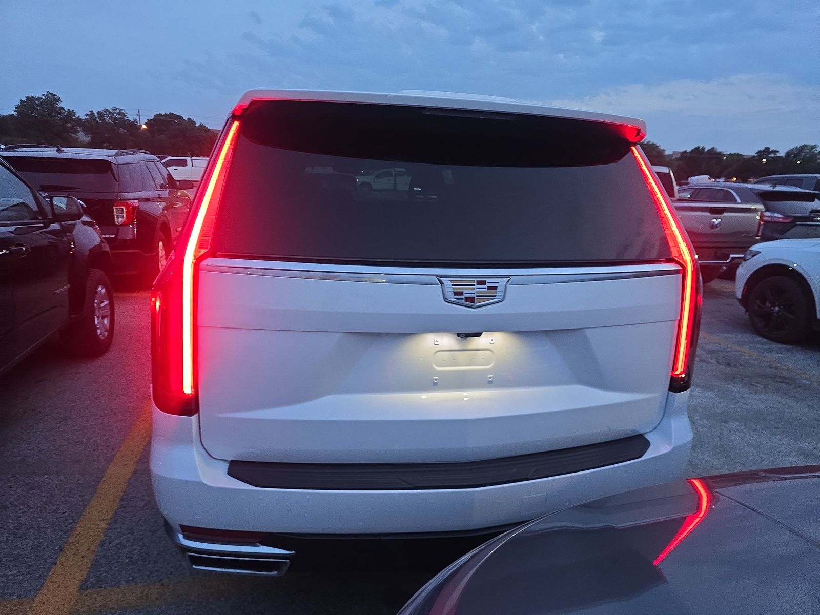 2022 Cadillac Escalade Premium Luxury AWD