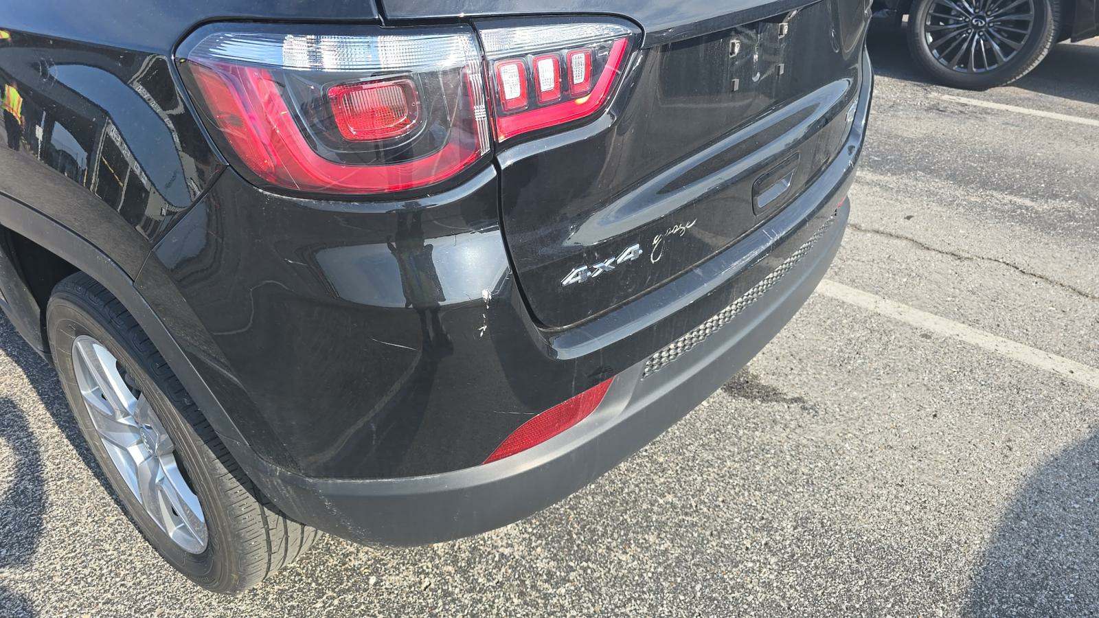 2022 Jeep Compass Latitude AWD